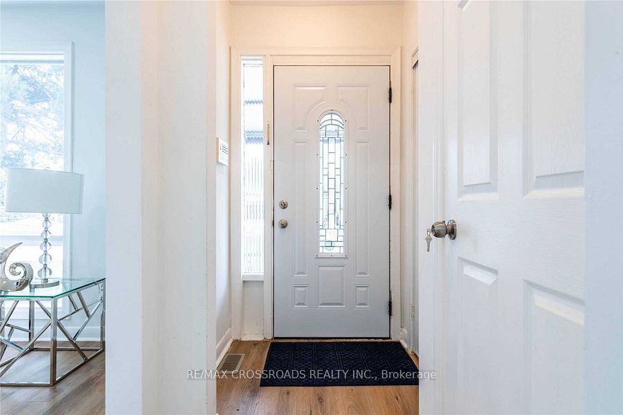 6 Larkhall Avenue, Scarborough 2