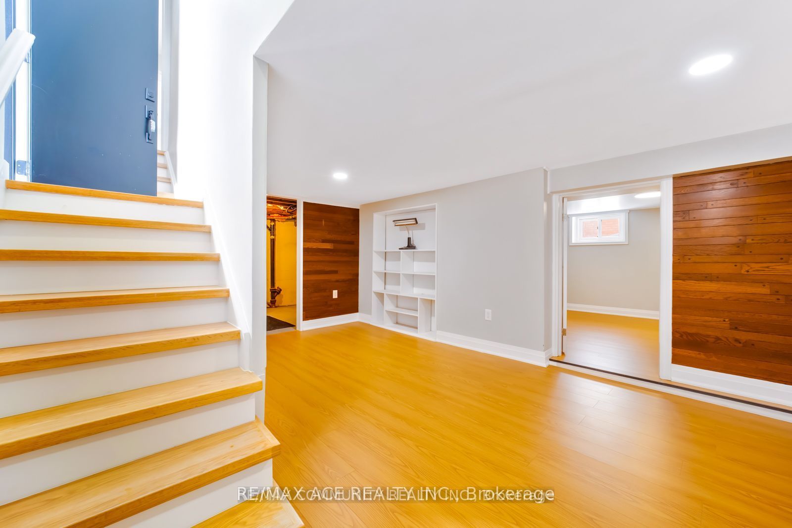 Unit Bsmt - 15 Cree Avenue, Scarborough 3