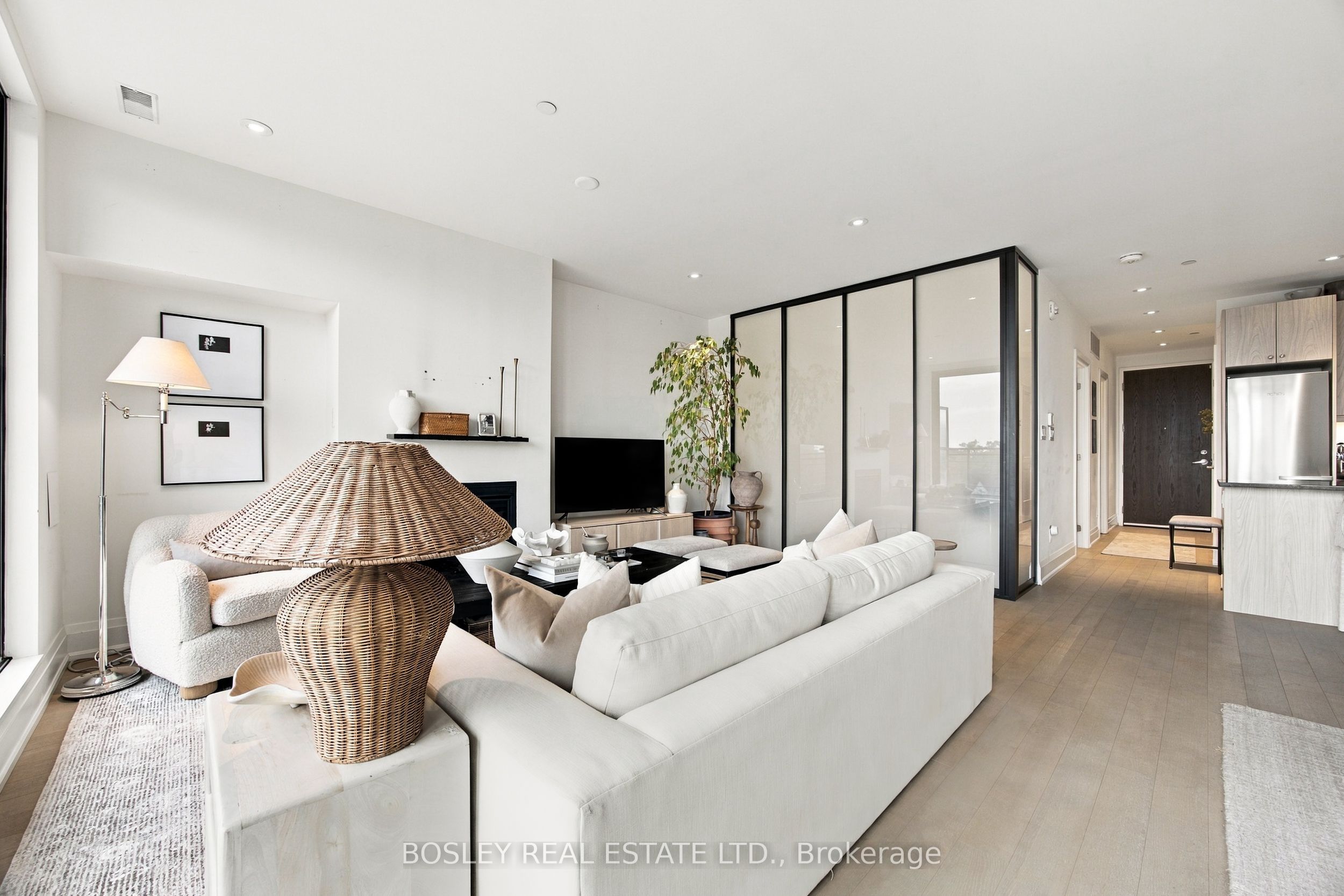 Unit 519 - 365 Beech Avenue, Toronto 3