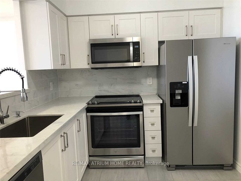 Unit 2010 - 2627 Mccowan Road, Scarborough 2