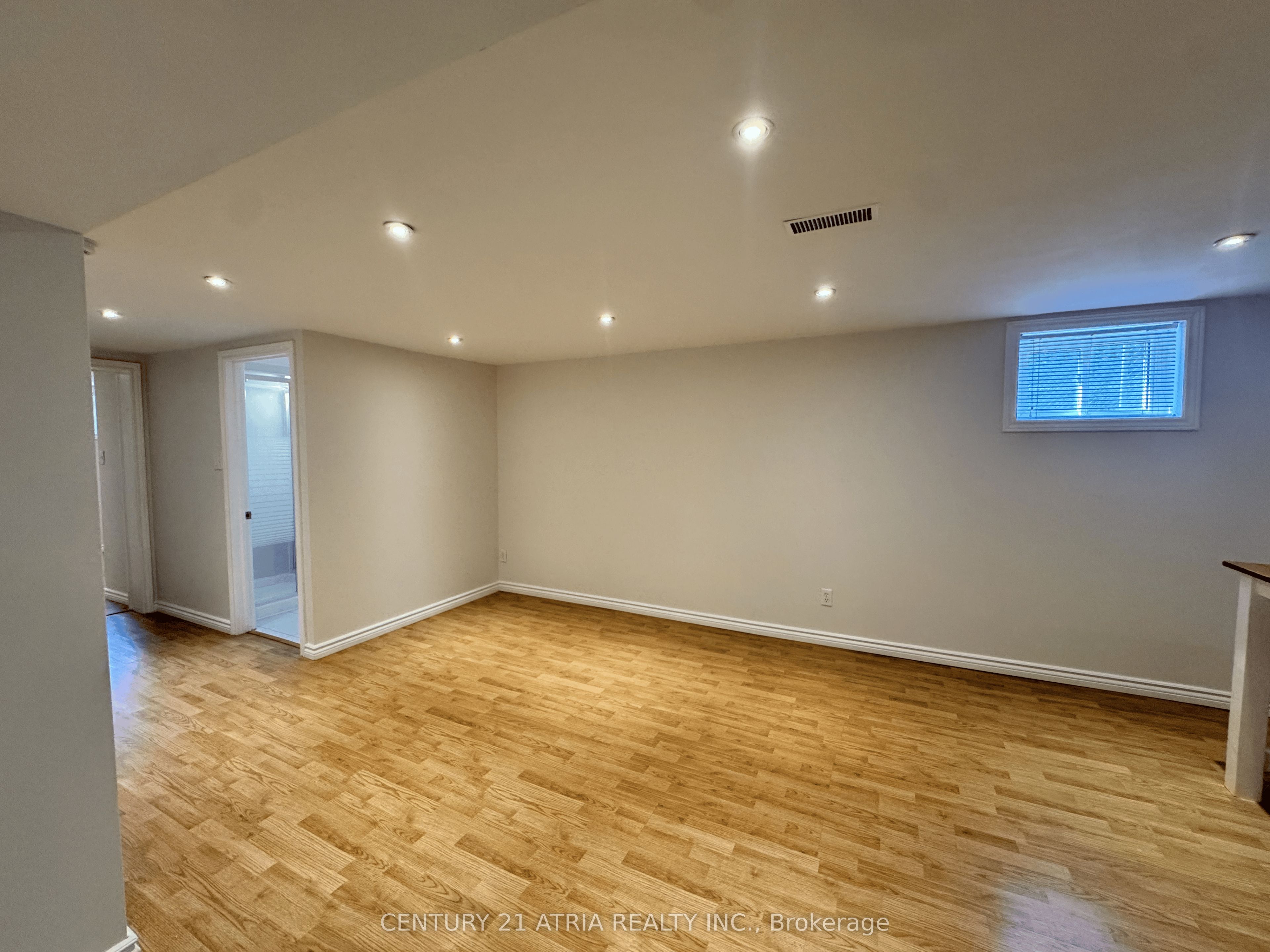 Unit Bsmt - 28 Willowhurst Crescent, Scarborough 2