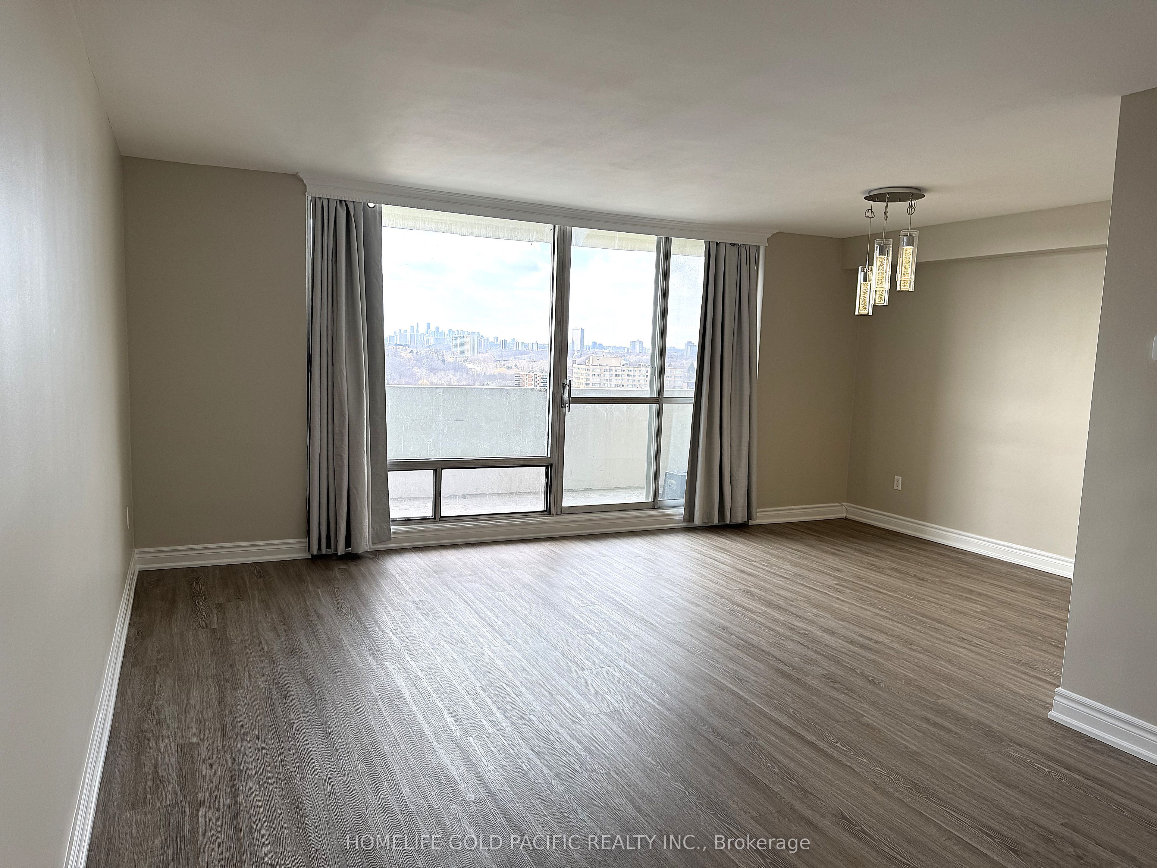 Unit 1214 - 1 Massey Square, Toronto 3