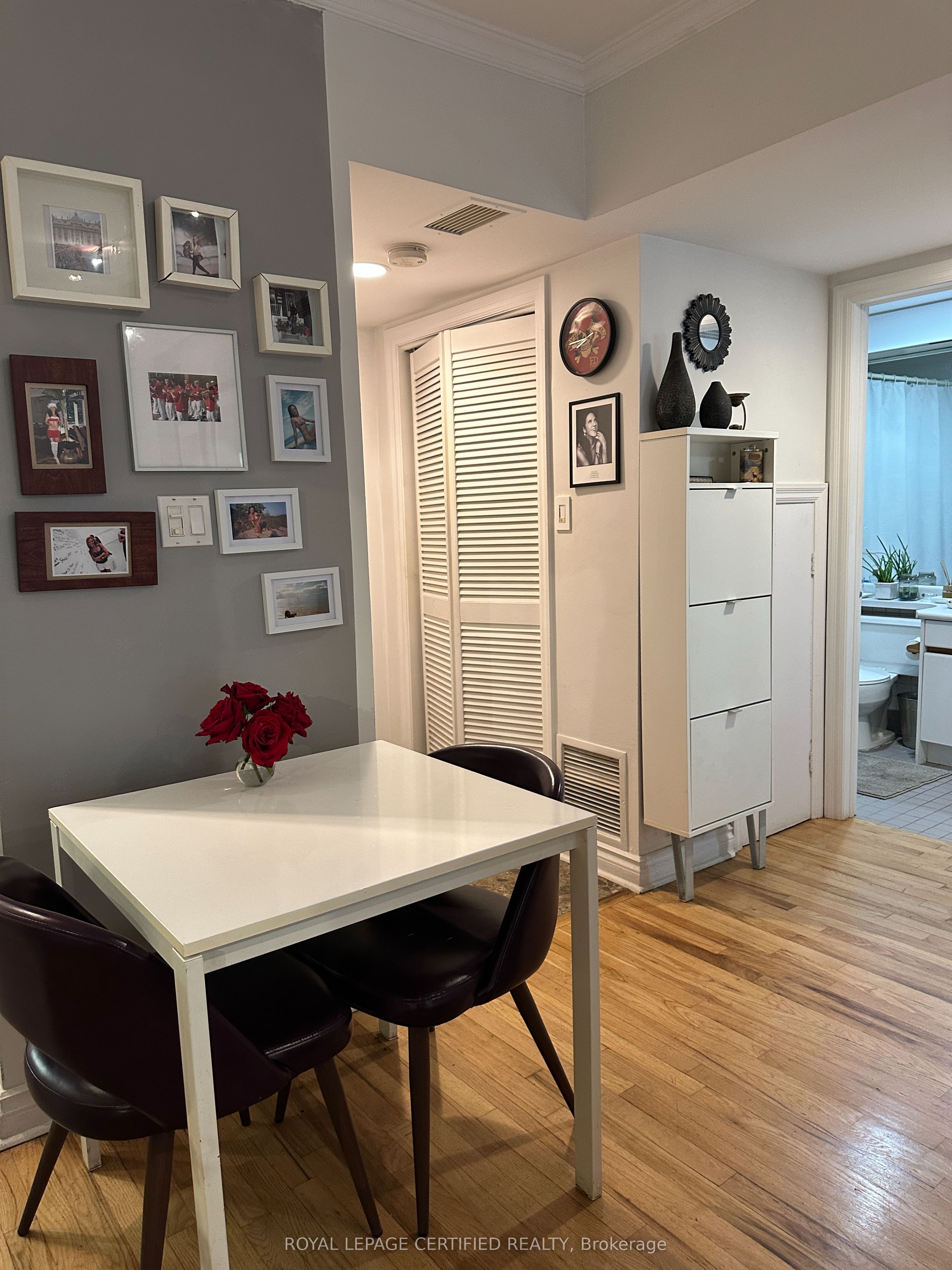 Unit 2 - 60 Kippendavie Avenue, Toronto 4