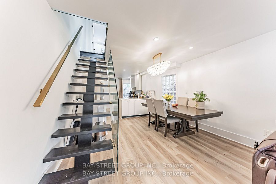 397 Kingston Road, Toronto 4