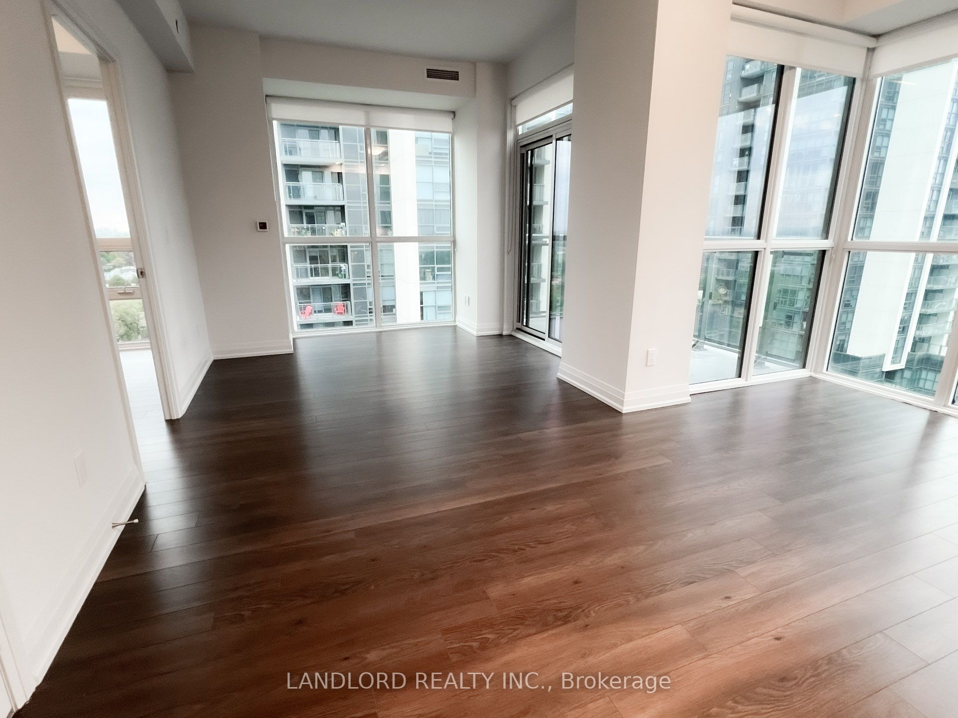 Unit 1202 - 10 Meadowglen Place, Scarborough 5