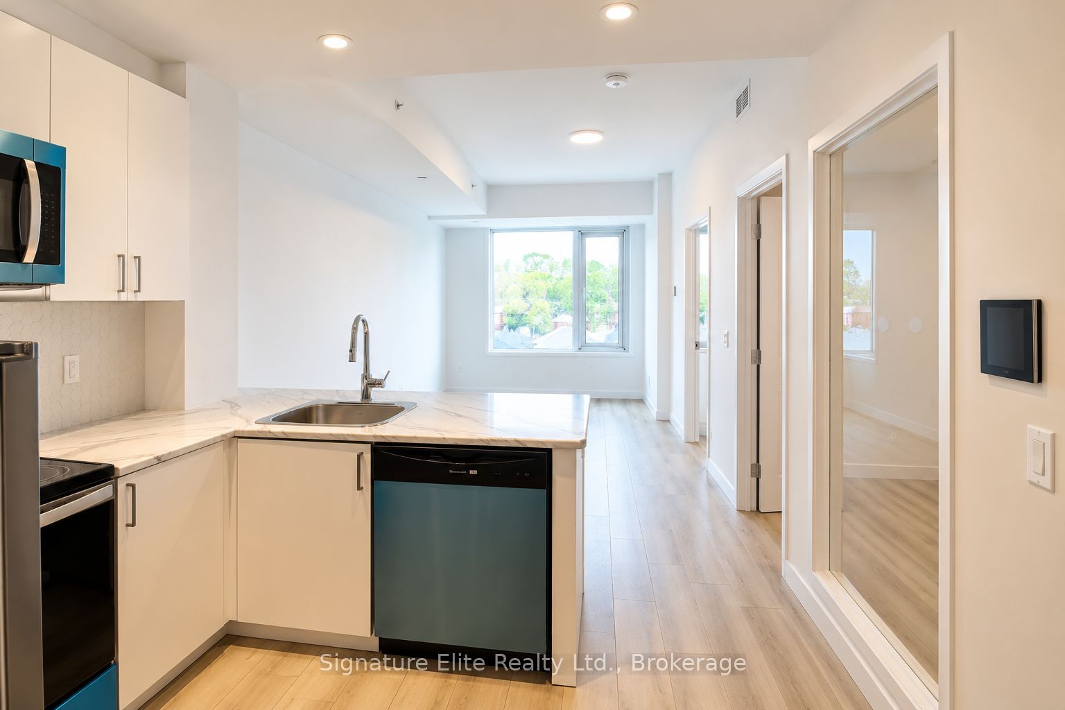 Unit 408 - 2382 Kingston Road, Scarborough 2