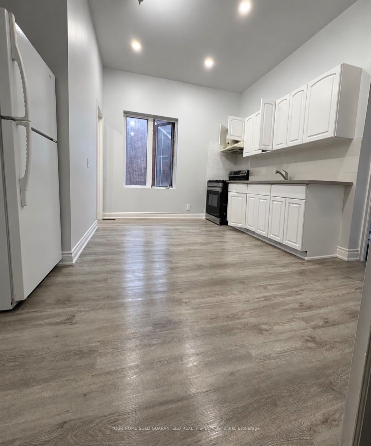 Unit First Floor - 243 Woodfield Road, Toronto 2