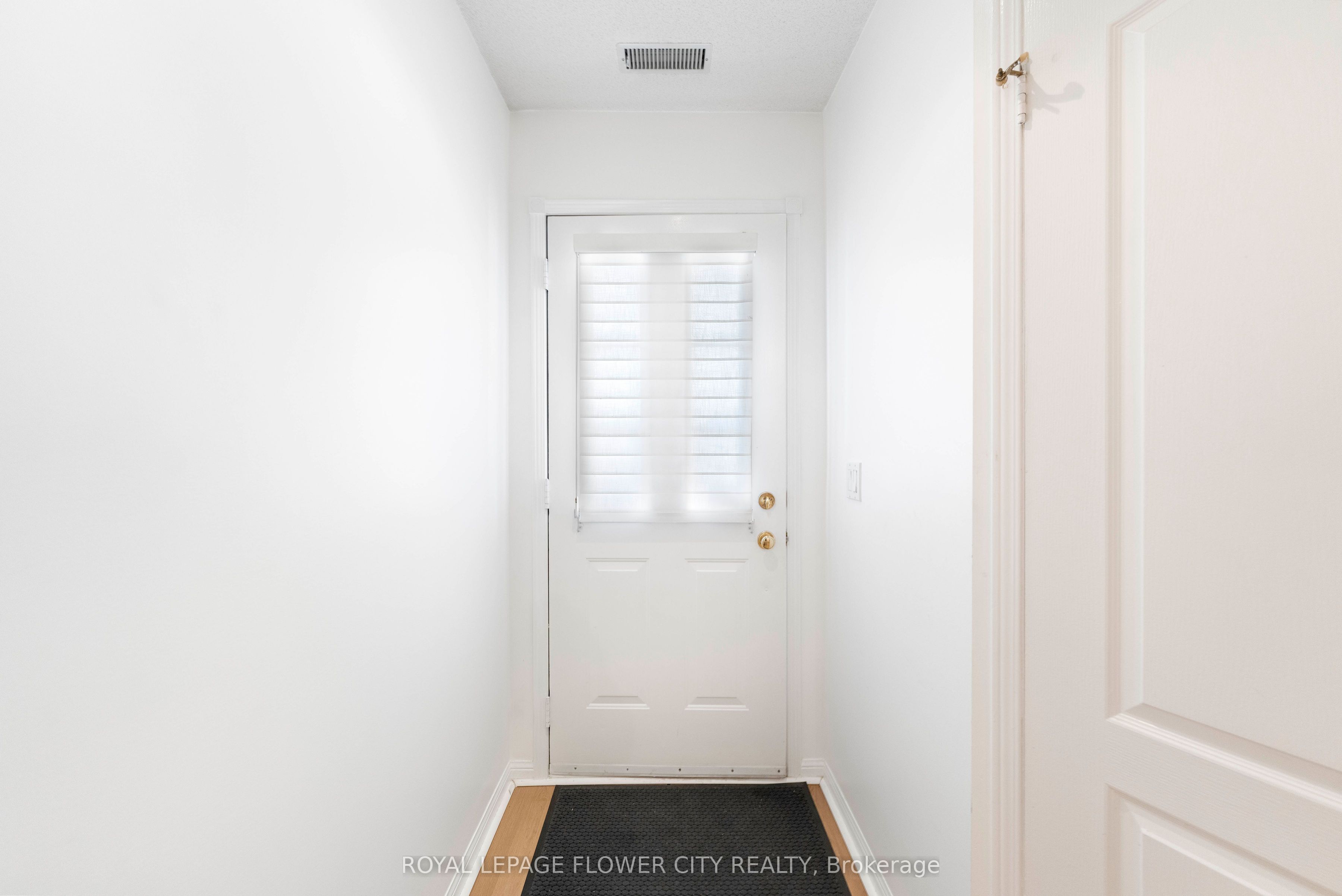 Unit 423 - 1400 The Esplanade, Pickering 3