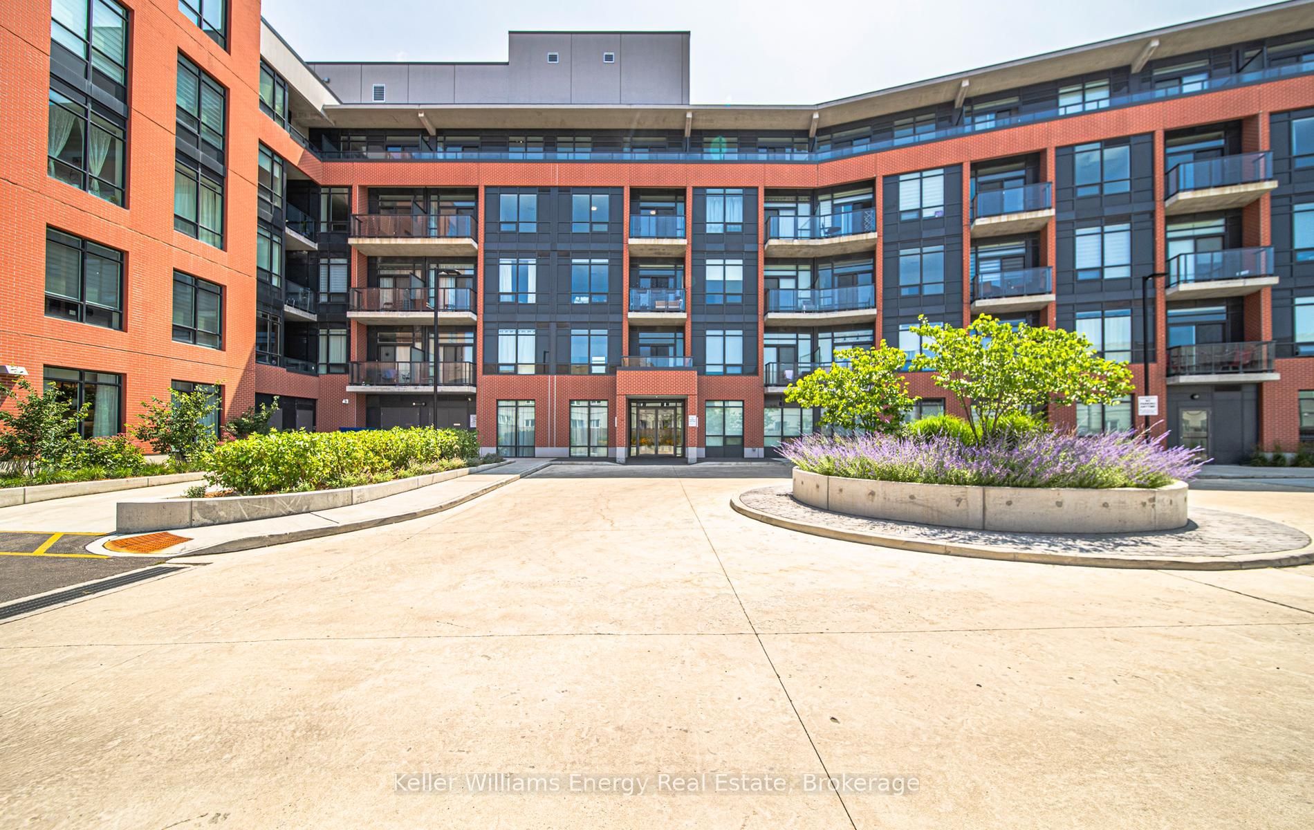 Unit 301 - 1010 Dundas Street E, Whitby 4