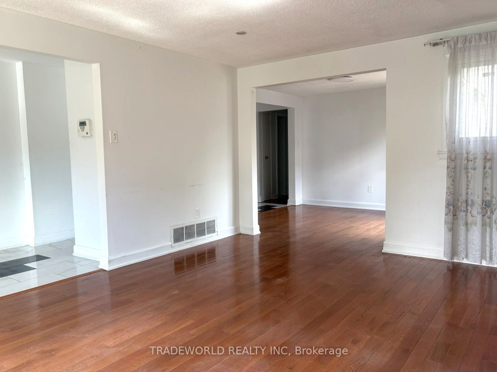 Unit Main Floor - 54 Bridley Drive, Scarborough 5