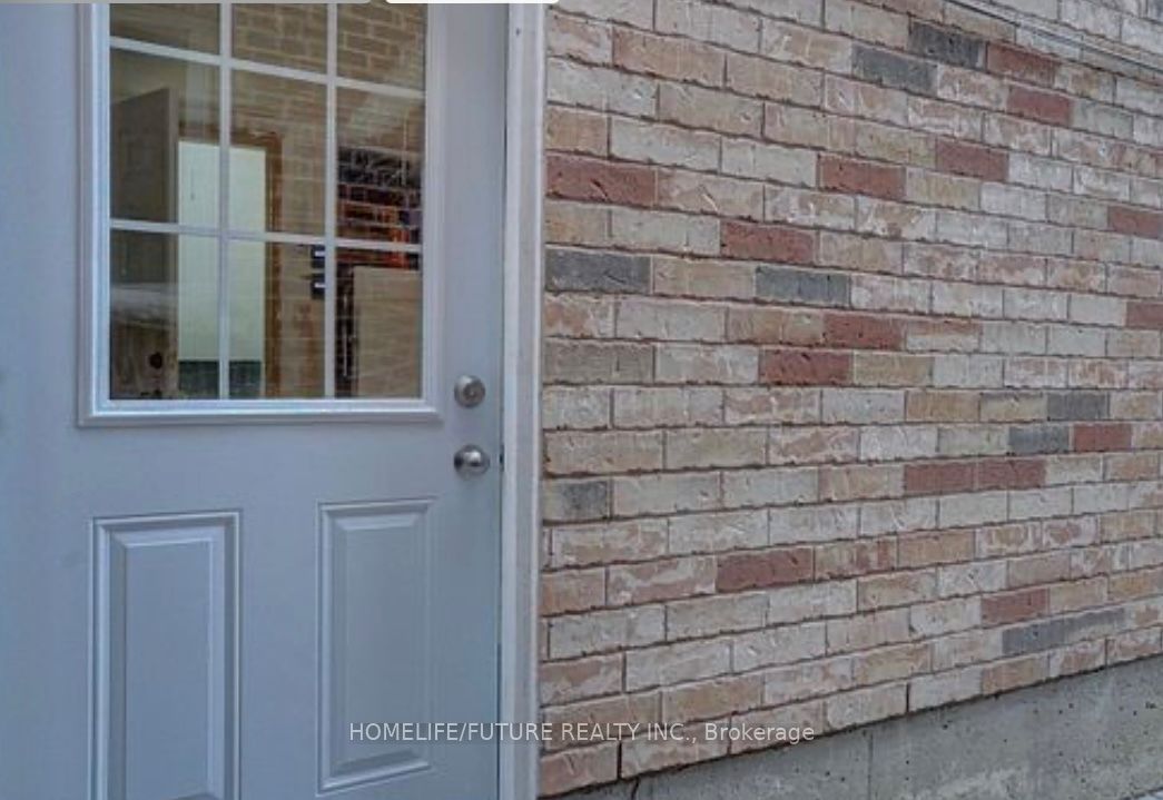 Unit Bsmt - 20 Florence Drive, Whitby 2