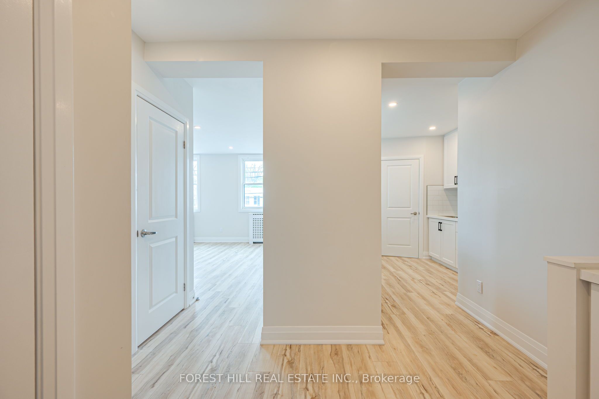 Unit 2 - 7725 Yonge Street, Markham 4