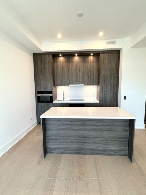 Unit 302 - 397 Royal Orchard Boulevard, Markham 2