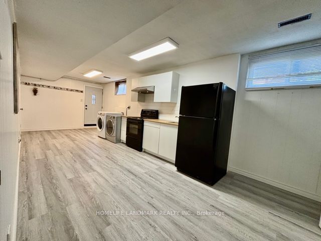 Unit Basement - 46 Crestwood Road, Vaughan 3