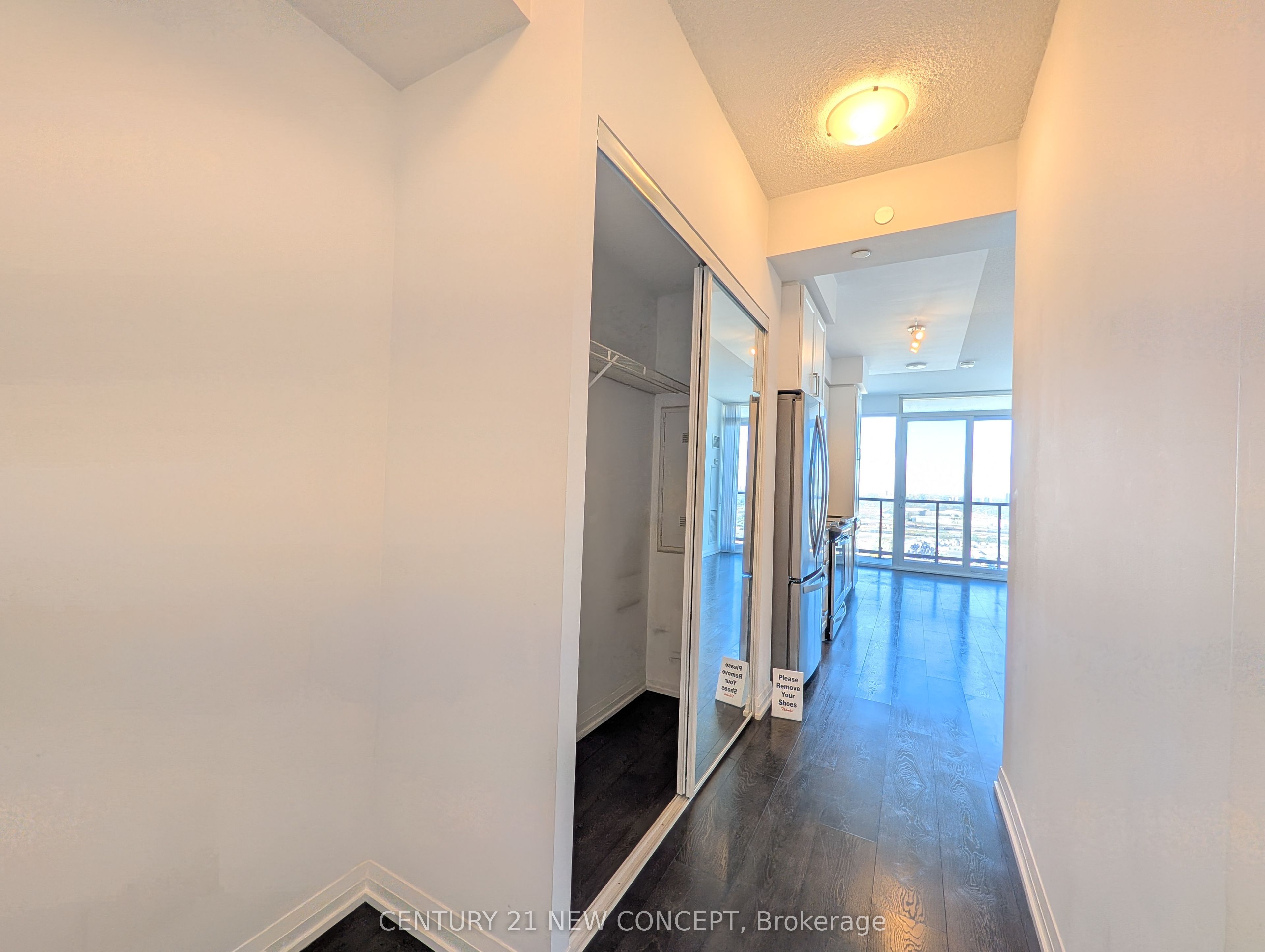 Unit 3018 - 7895 Jane Street, Vaughan 3