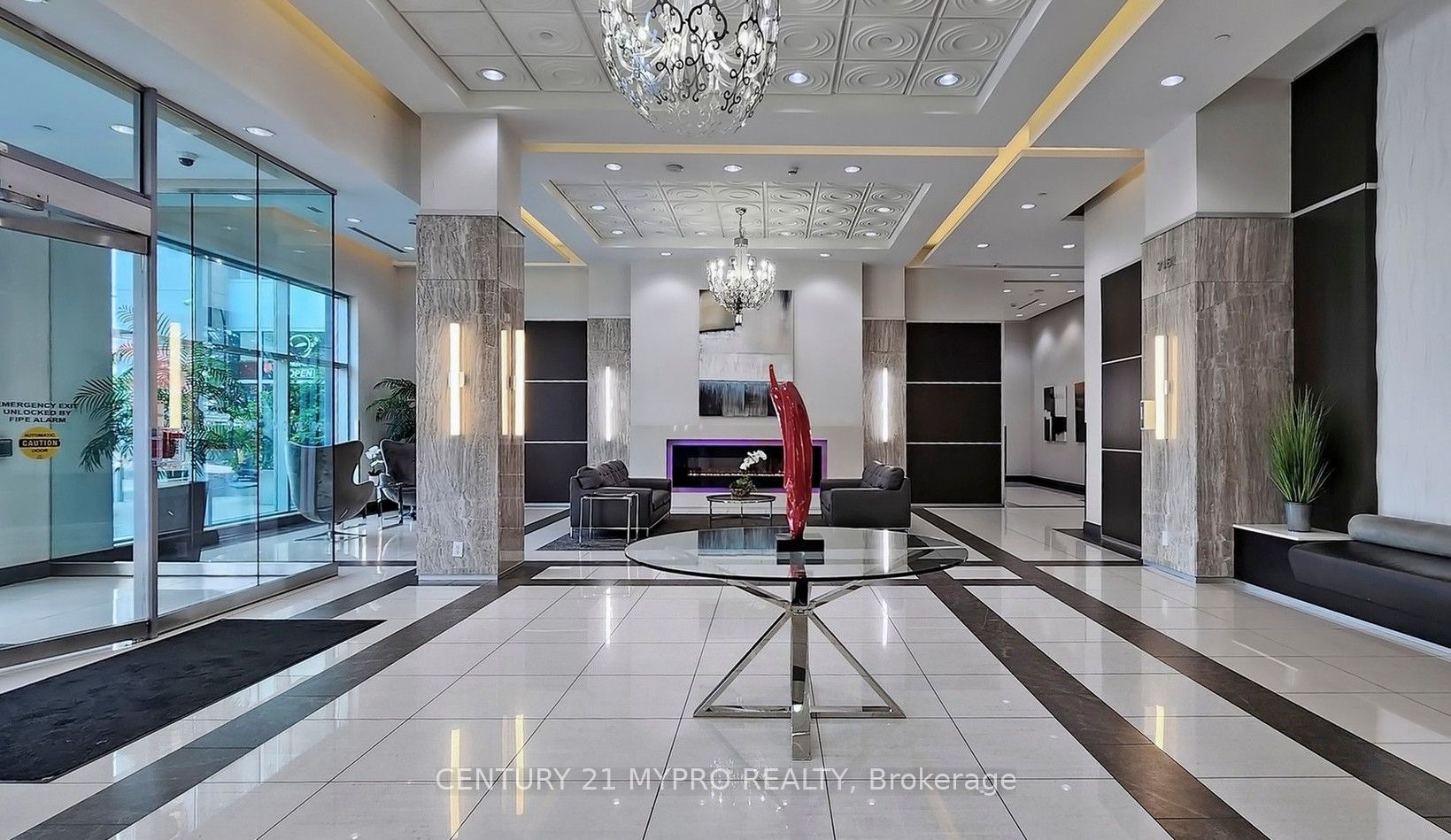 Unit 1830 - 7161 Yonge Street, Markham 3