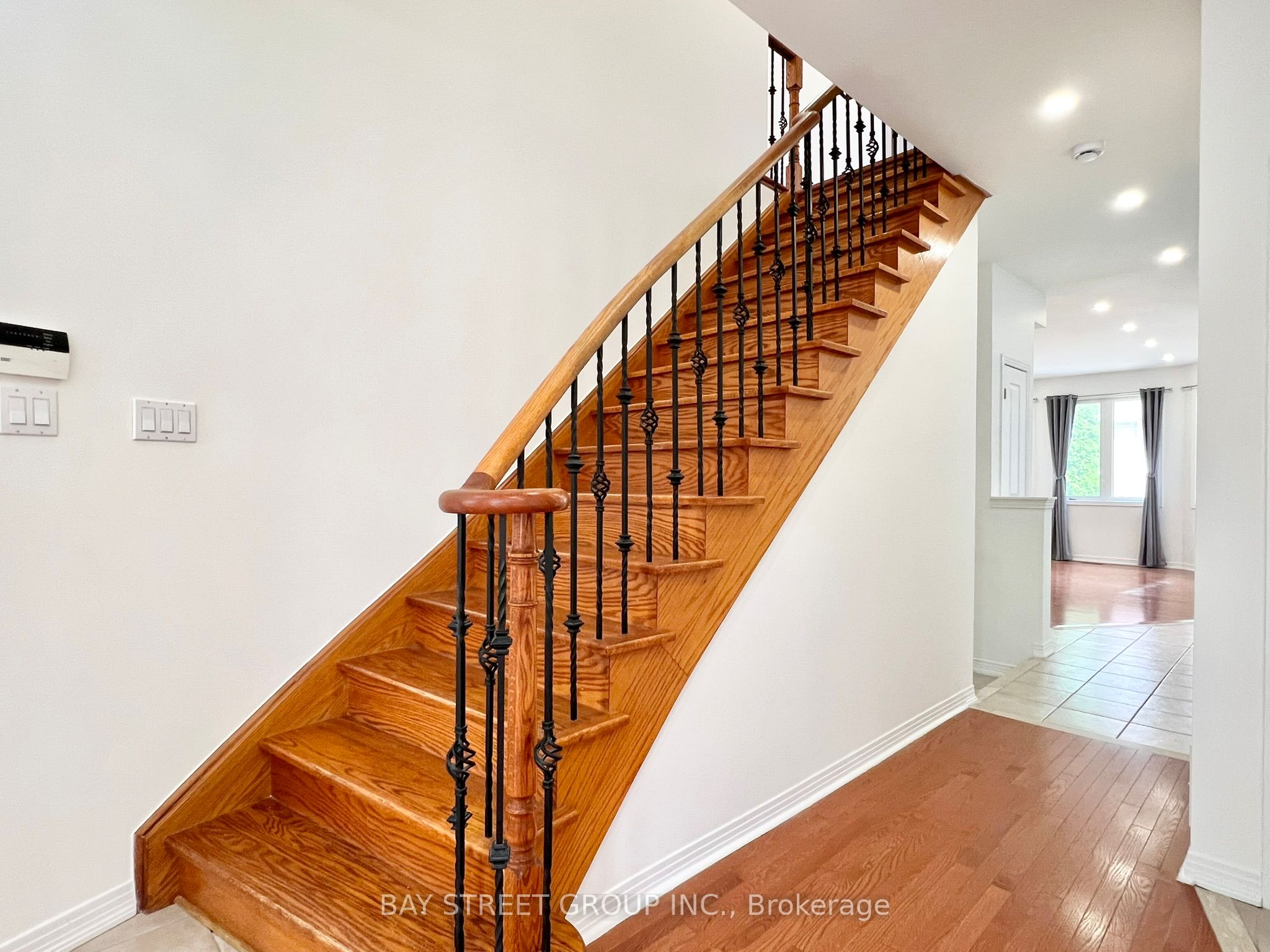 26 Whitford Road, Markham 5