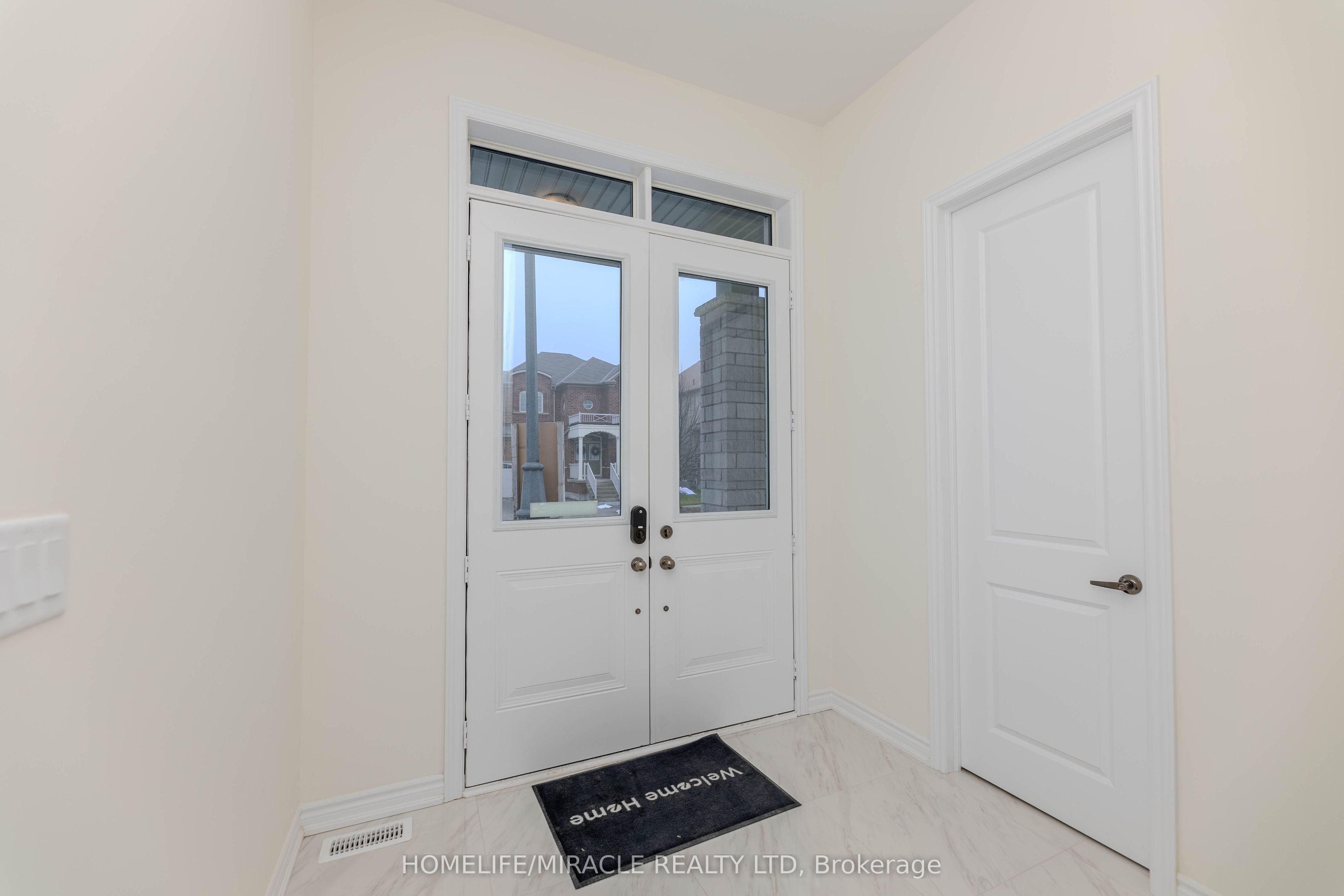 89 Halldorson Avenue, Aurora 4