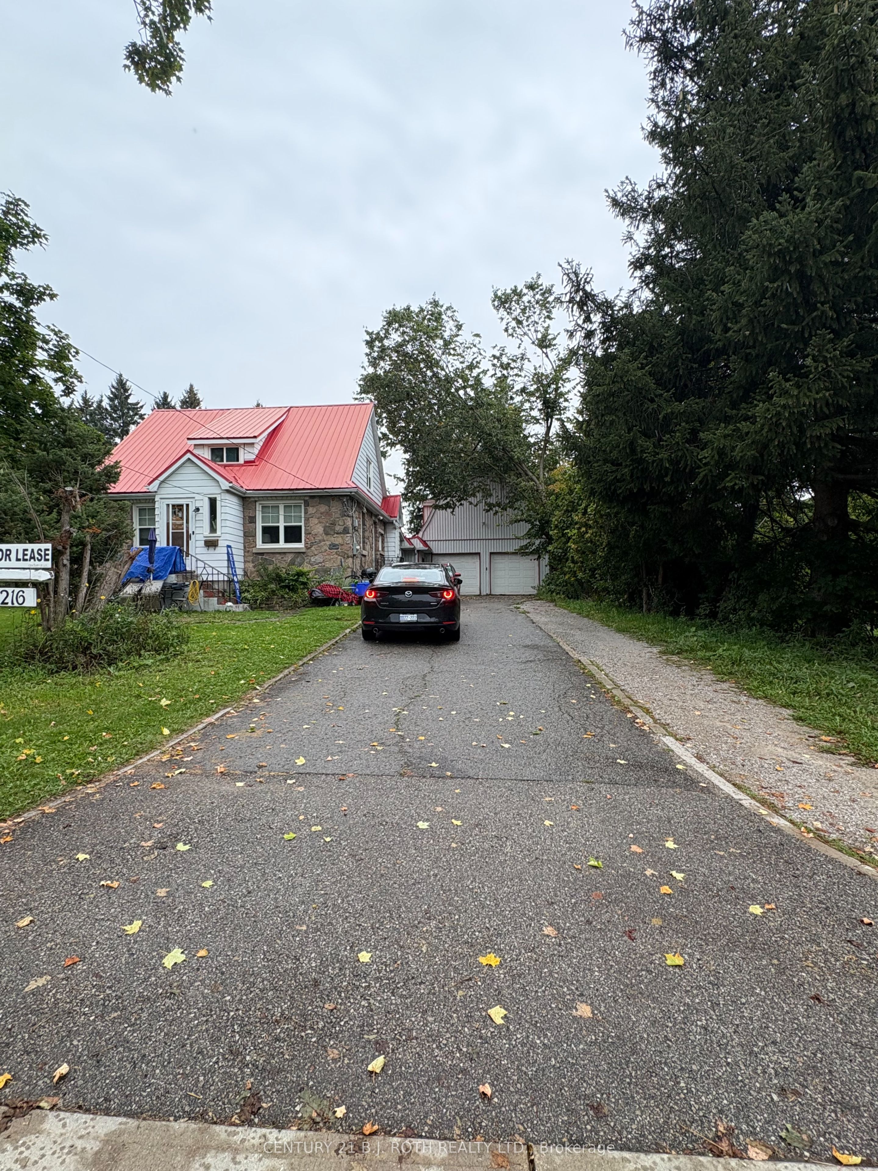 Unit 1 - 2216 Victoria Street N, Innisfil 1