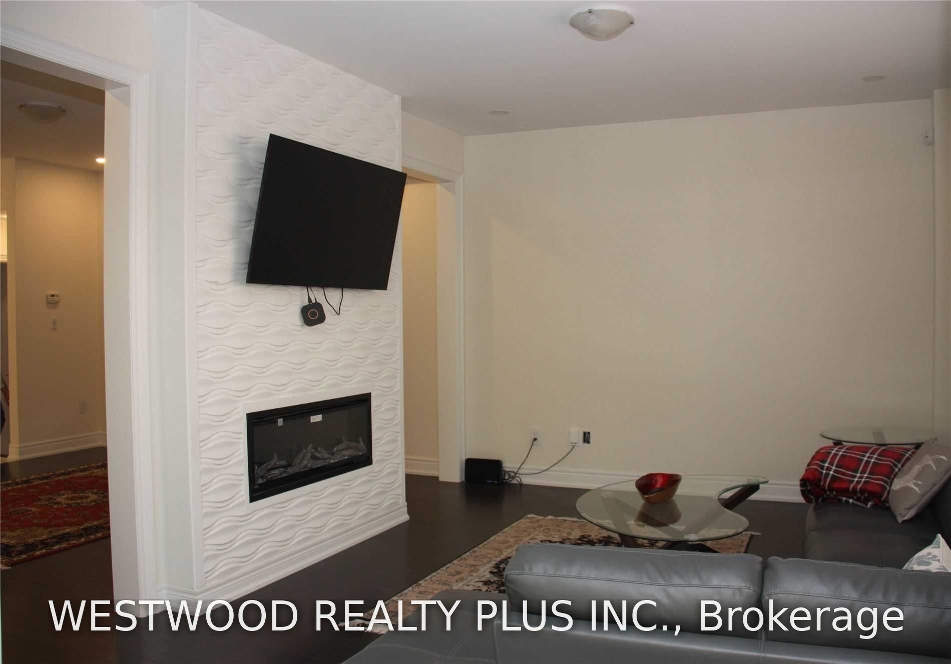 Unit Top 2 Floors - 259 Walter English Drive, East Gwillimbury 2