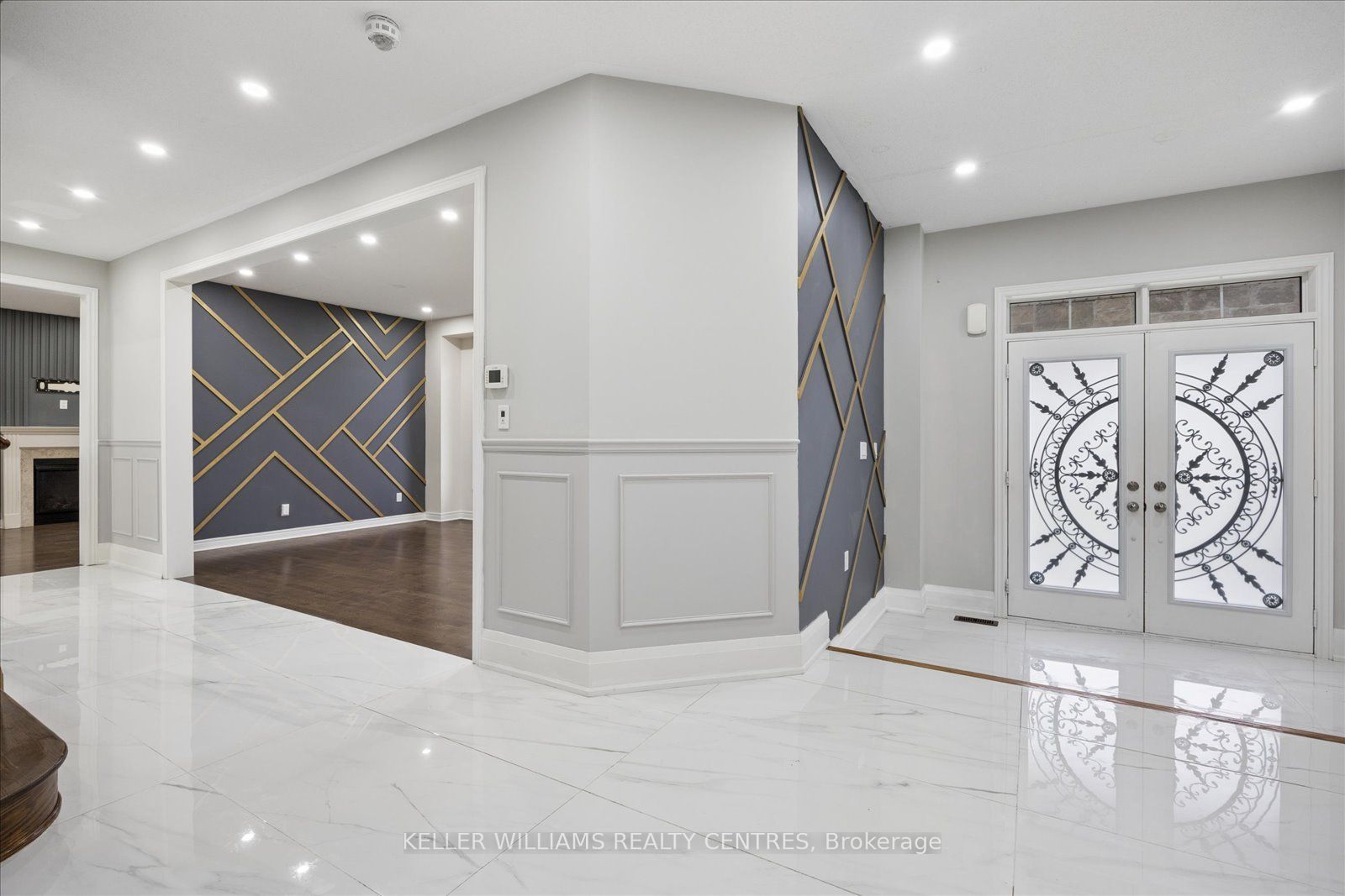 Unit Main & Second Floor - 277 Gibson Circle, Bradford West Gwillimbury 4