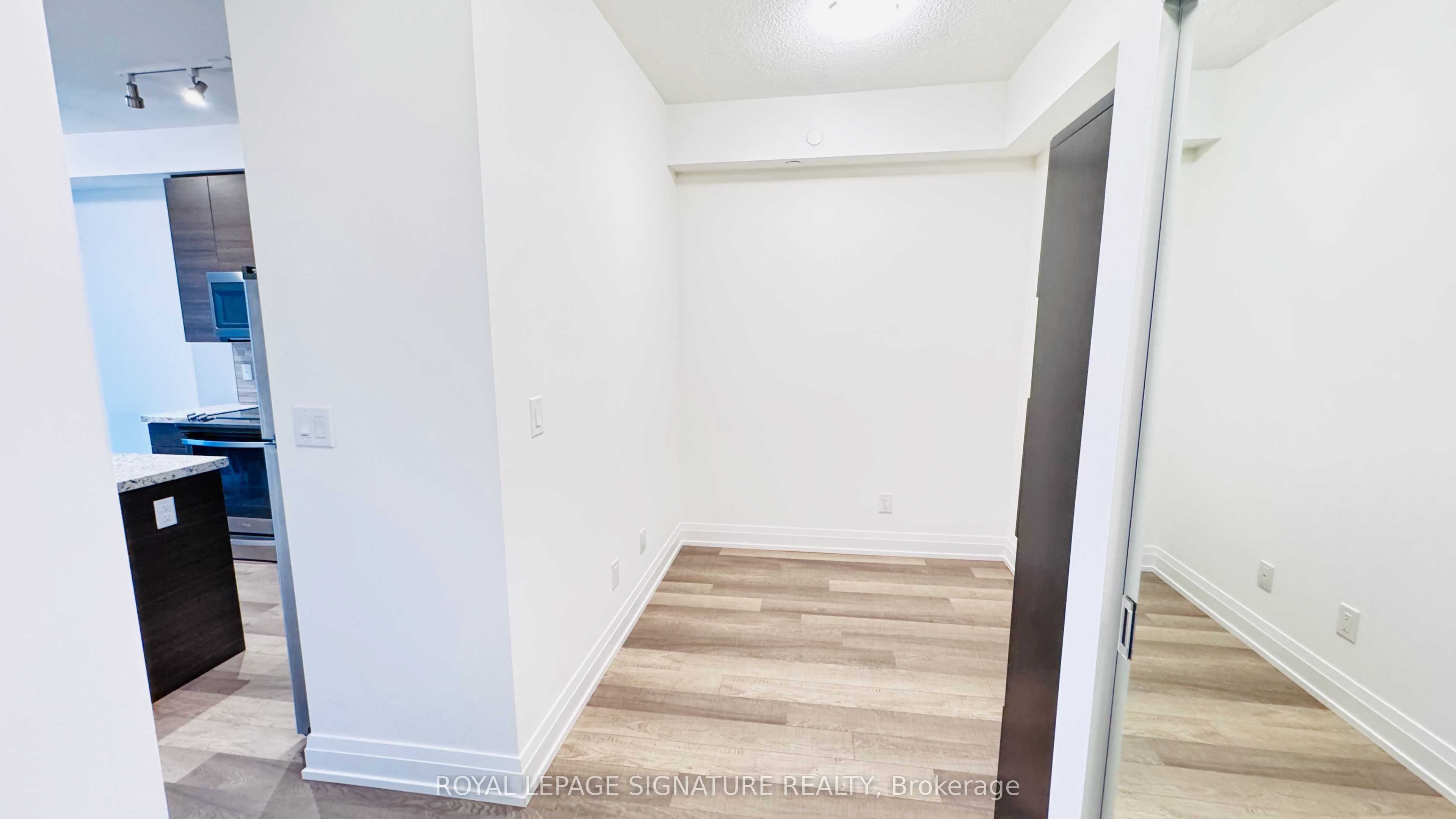 Unit 2206 - 3600 Hwy 7, Vaughan 2