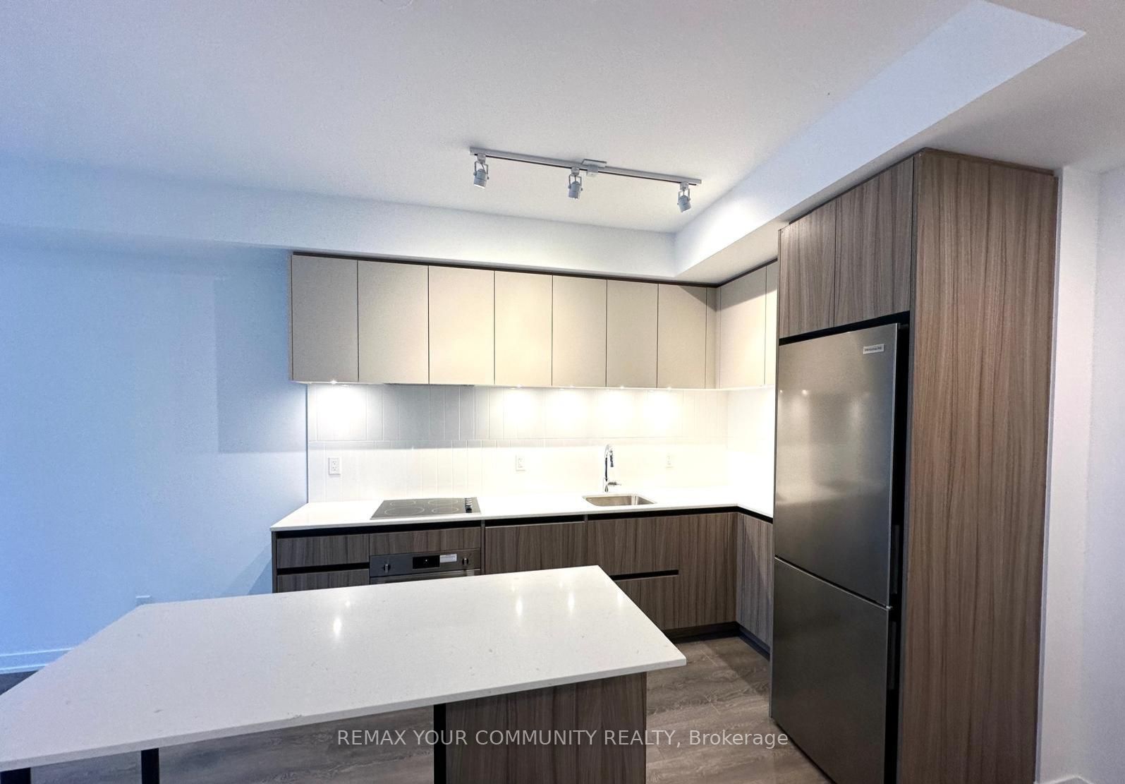 Unit A328 - 7950 Bathurst Street, Vaughan 3