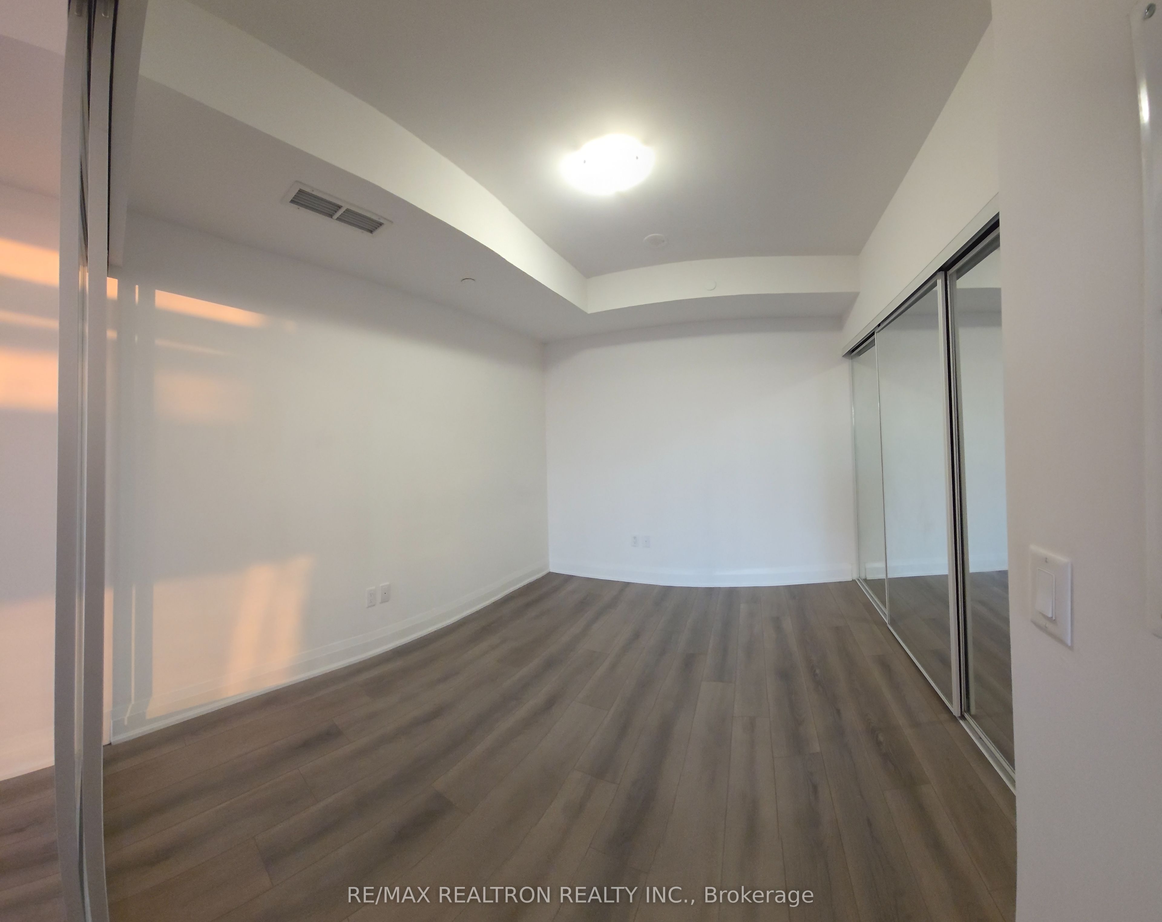Unit 709 - 10 Gatineau Drive, Vaughan 2