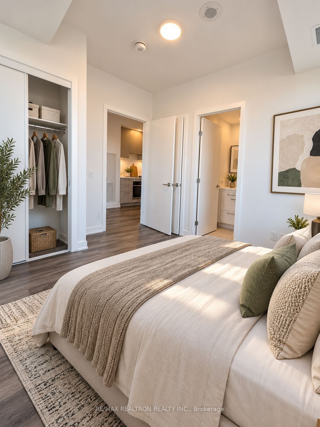 Unit 1802 - 5 Meadowdale Road, Vaughan 5