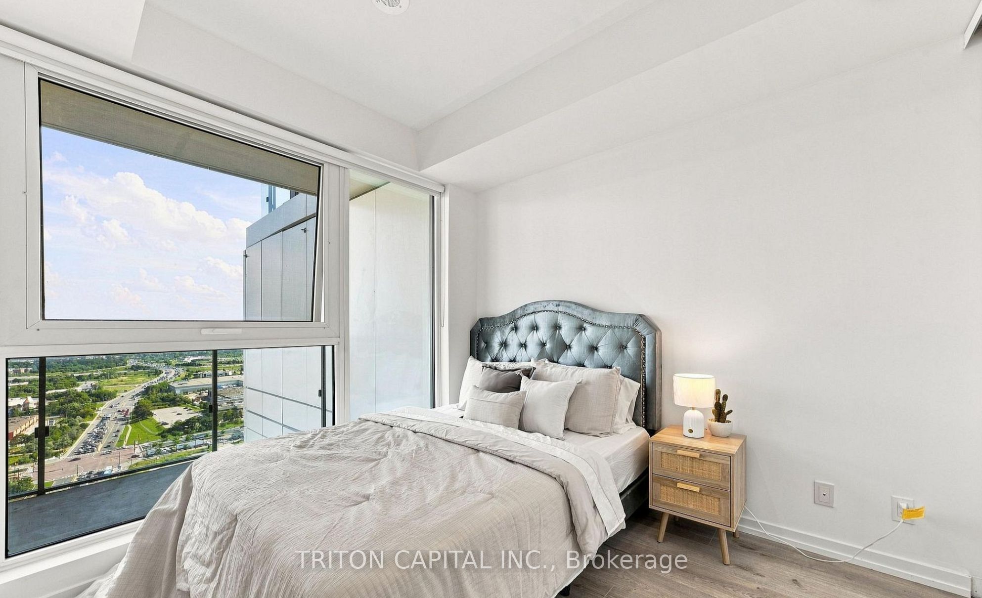 Unit 3101 - 7890 Jane Street, Vaughan 3