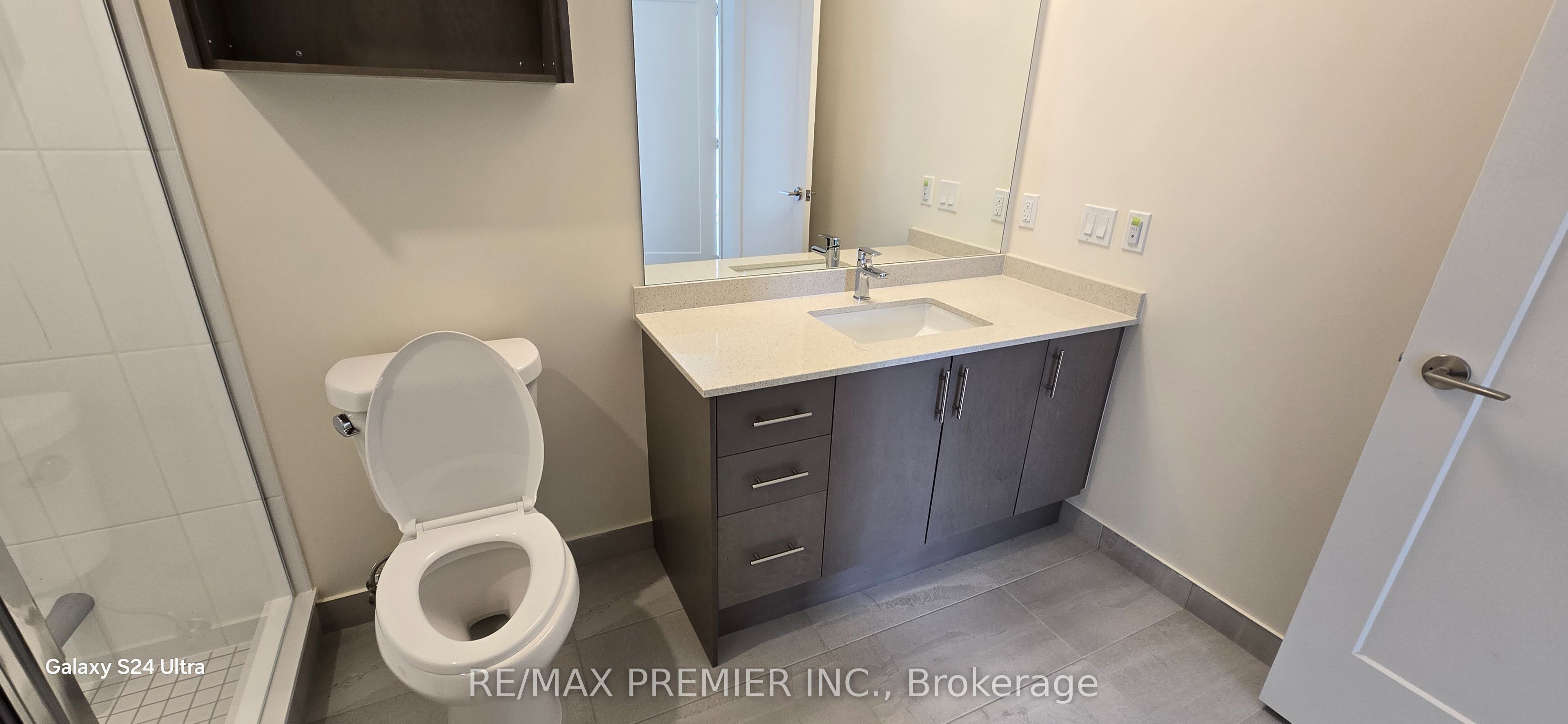 Unit 1819 - 8960 Jane Street S, Vaughan 5