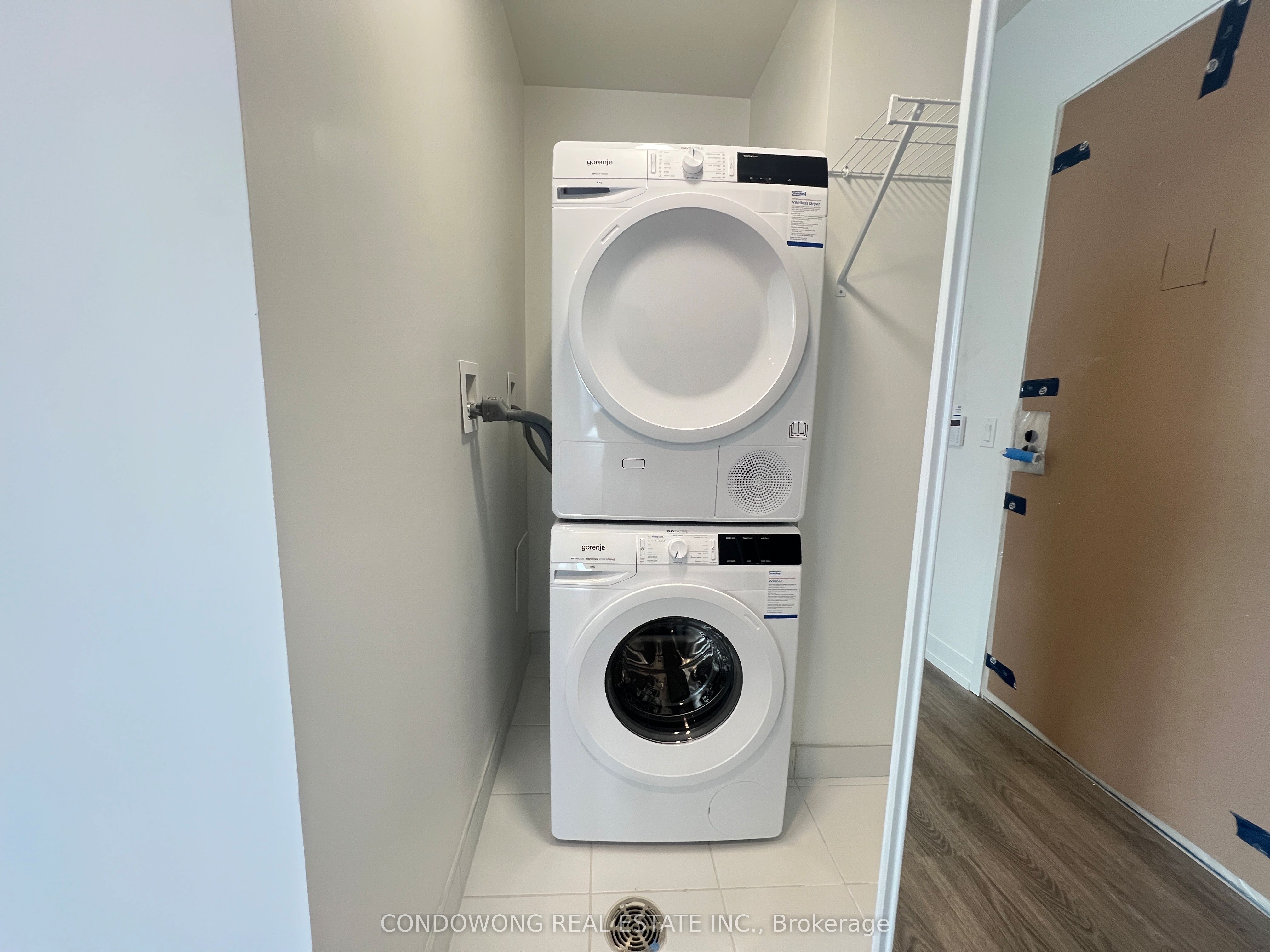 Unit 4006 - 195 Commerce Street, Vaughan 2