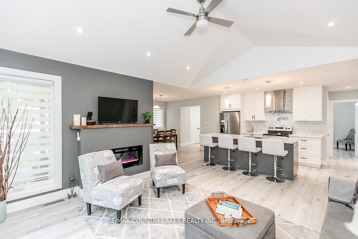 2589 Lakeshore Drive, Ramara 3