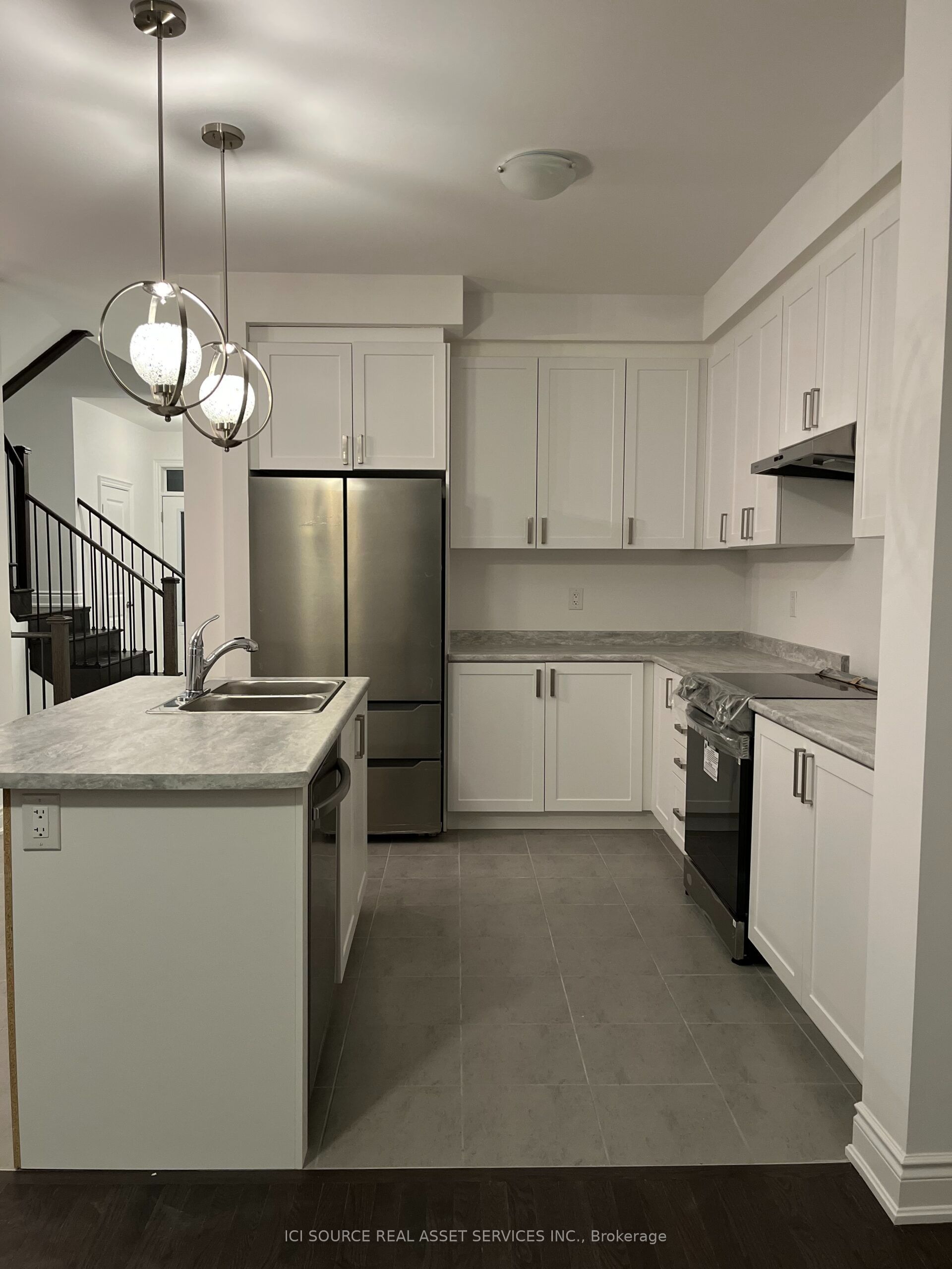 8 Autumn Drive, Wasaga Beach 3
