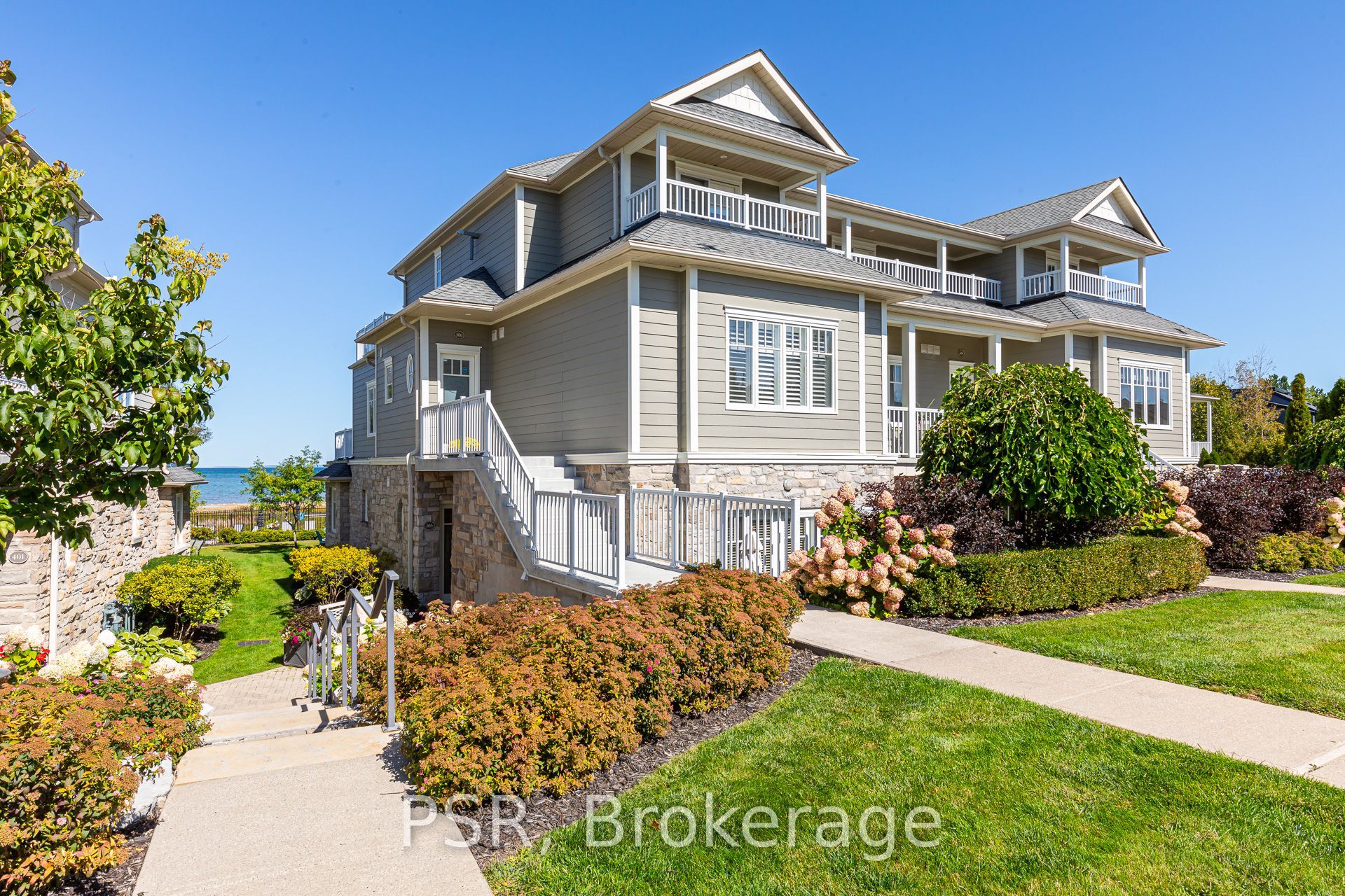 Unit 305 - 40 Trott Boulevard, Collingwood 2