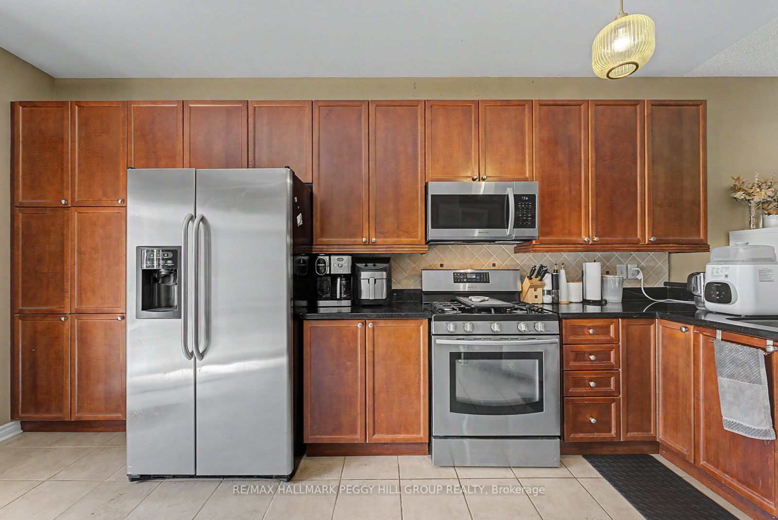 Unit Upper - 65 Jessica Drive, Barrie 3