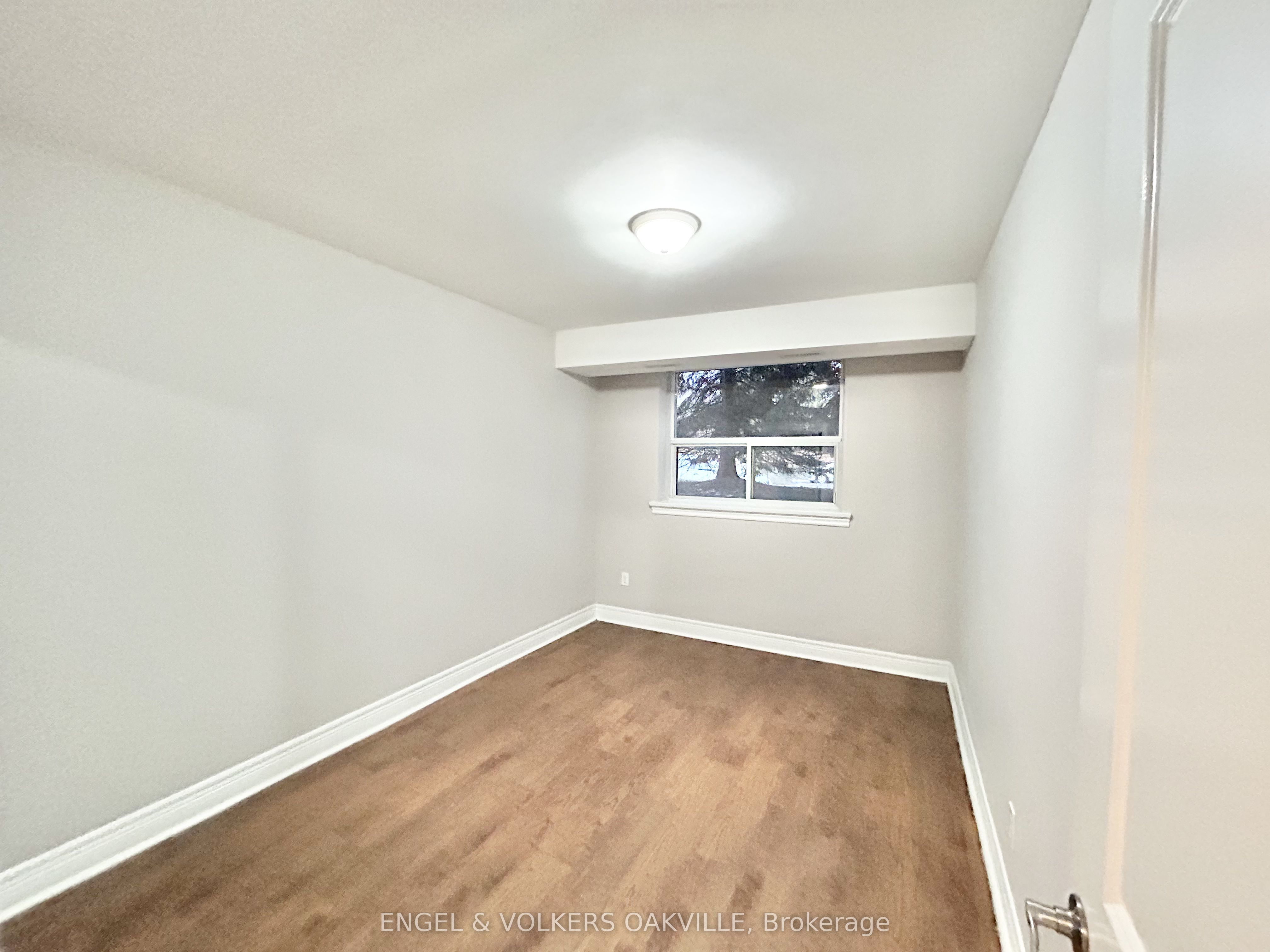 Unit 31 - 90 Twenty Fifth Street, Etobicoke 5