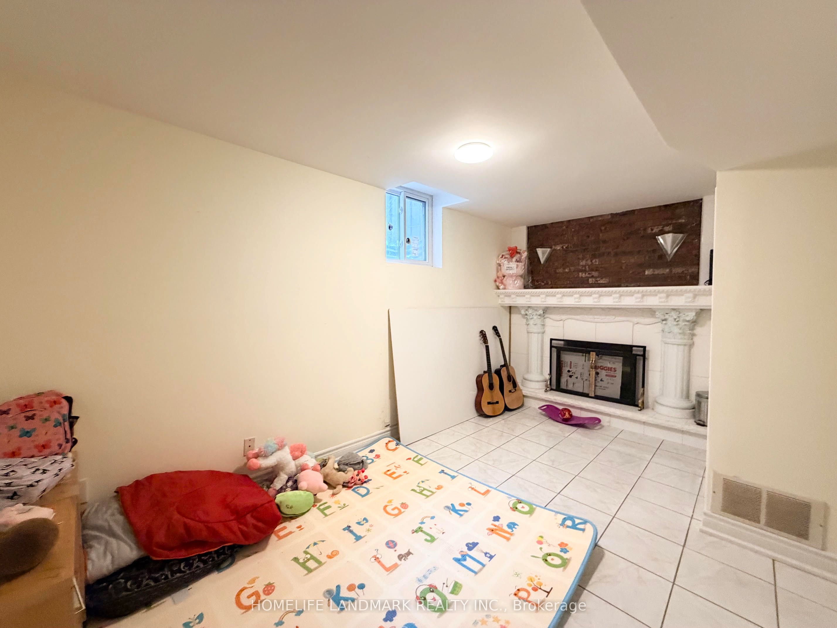 2587 Credit Valley Road, Mississauga 5