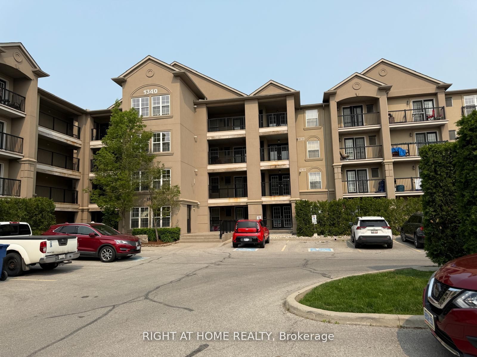Unit 206 - 1340 Main Street, Milton 2