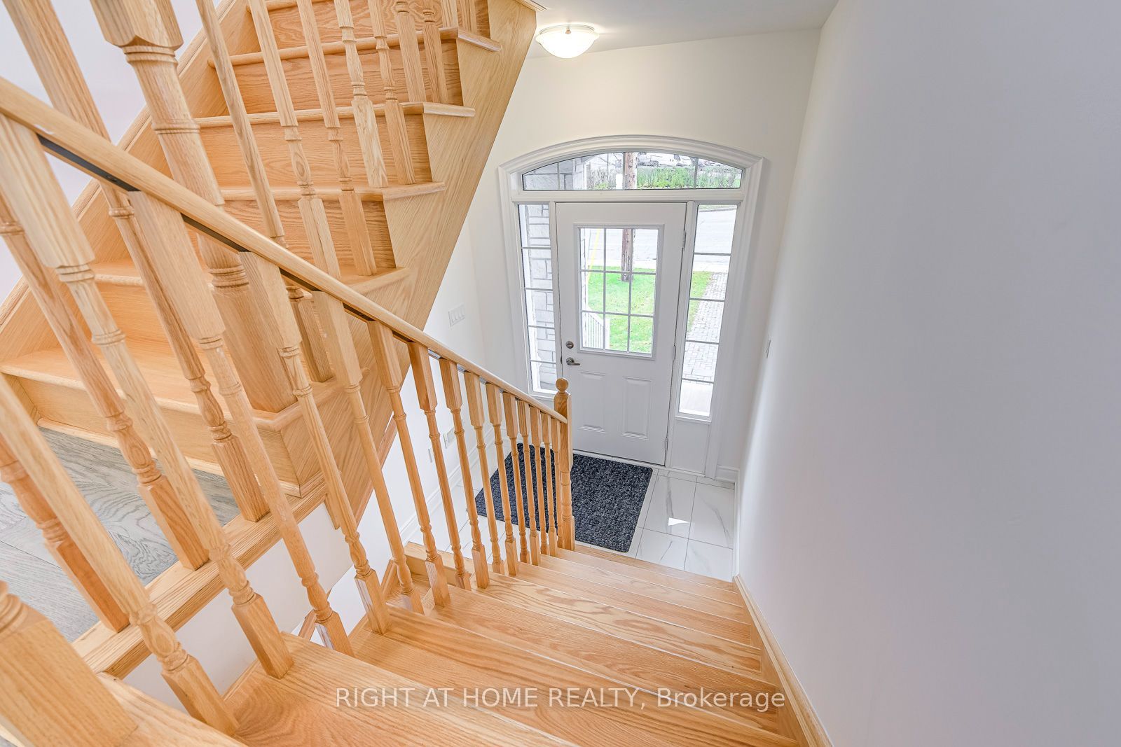 2579 Islington Avenue, Etobicoke 5