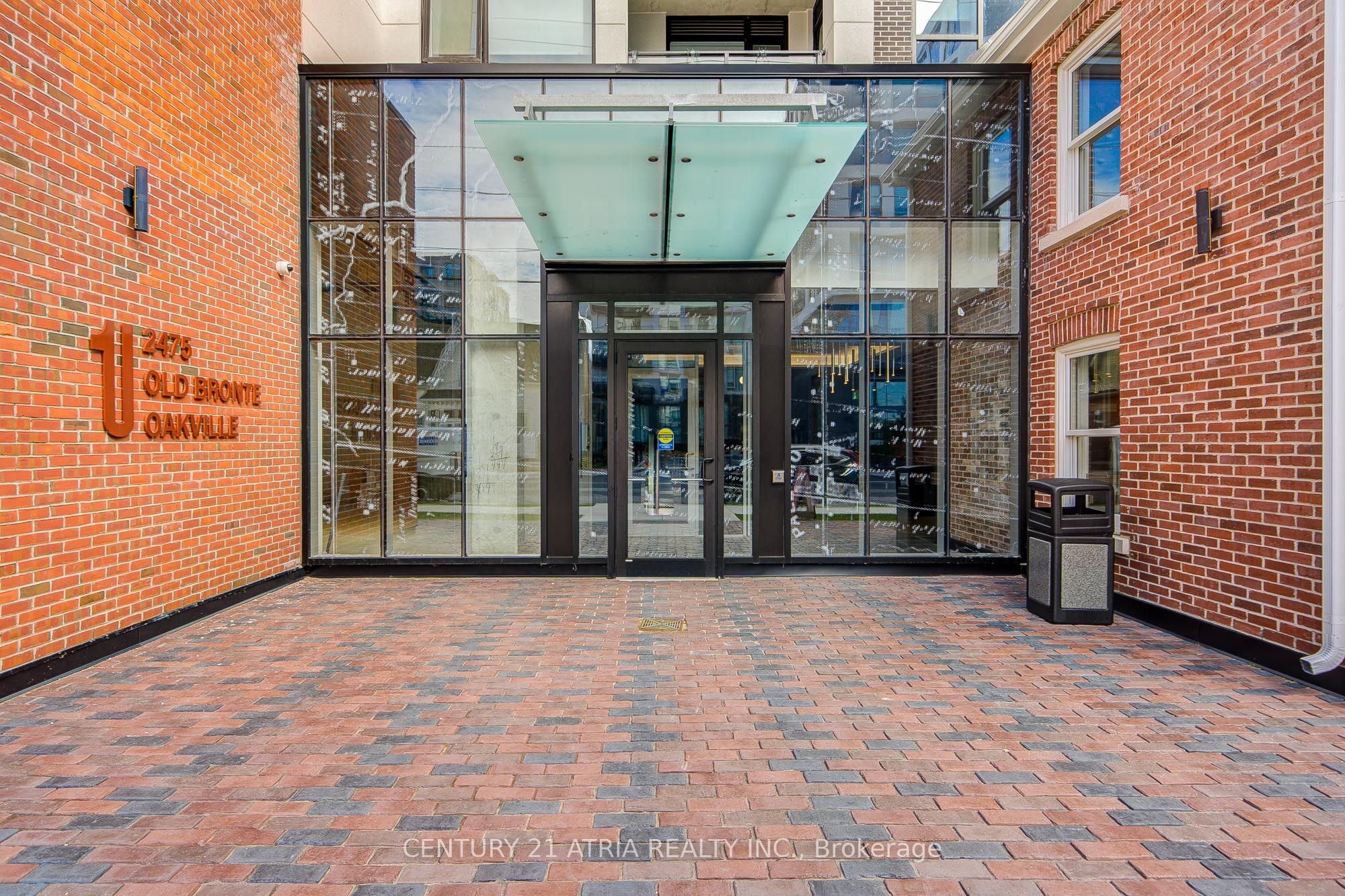 Unit 212 - 2475 Old Bronte Road, Oakville 4