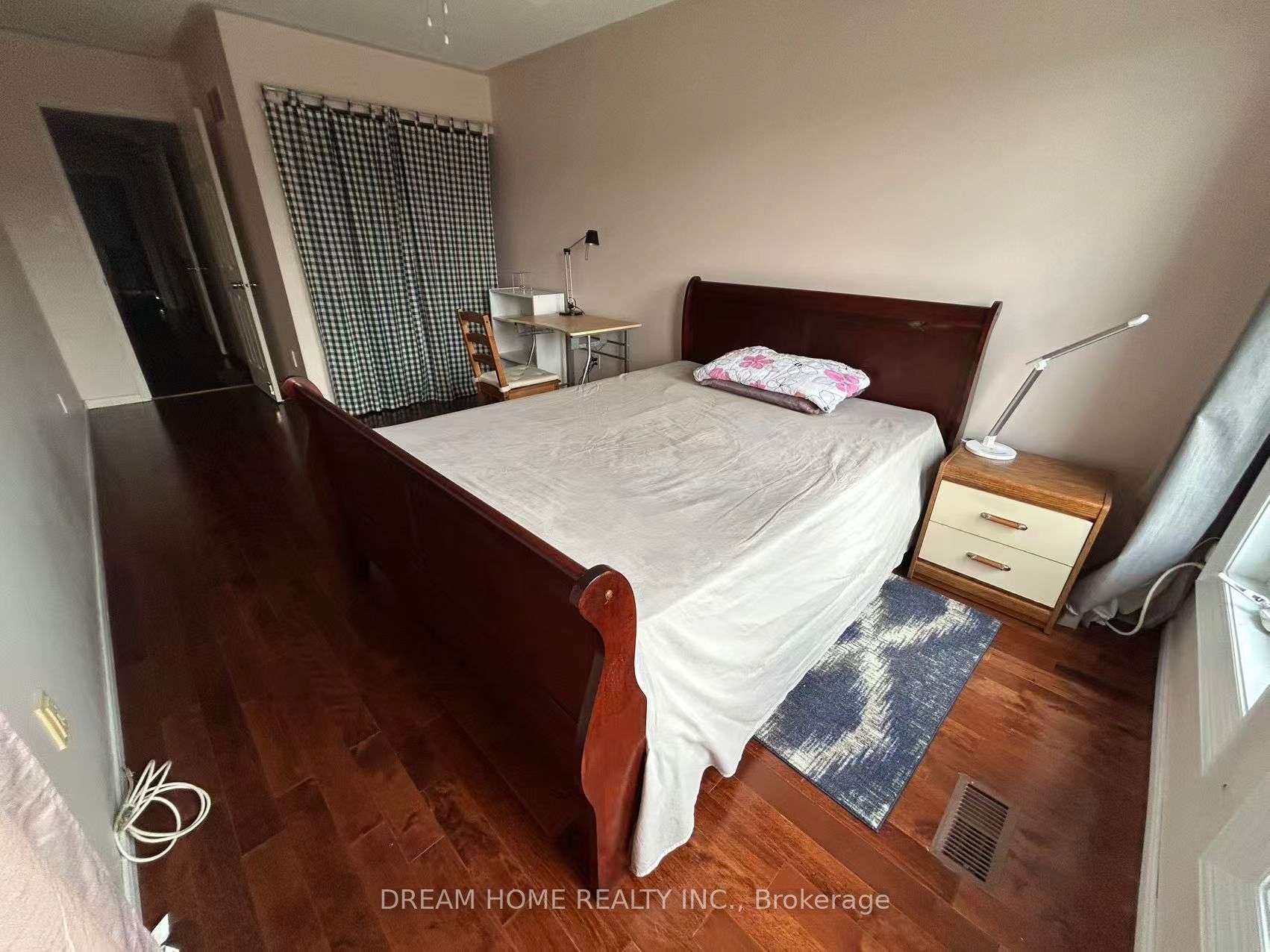 Unit Bedroom 2 - 2876 Westbury Court, Mississauga 2