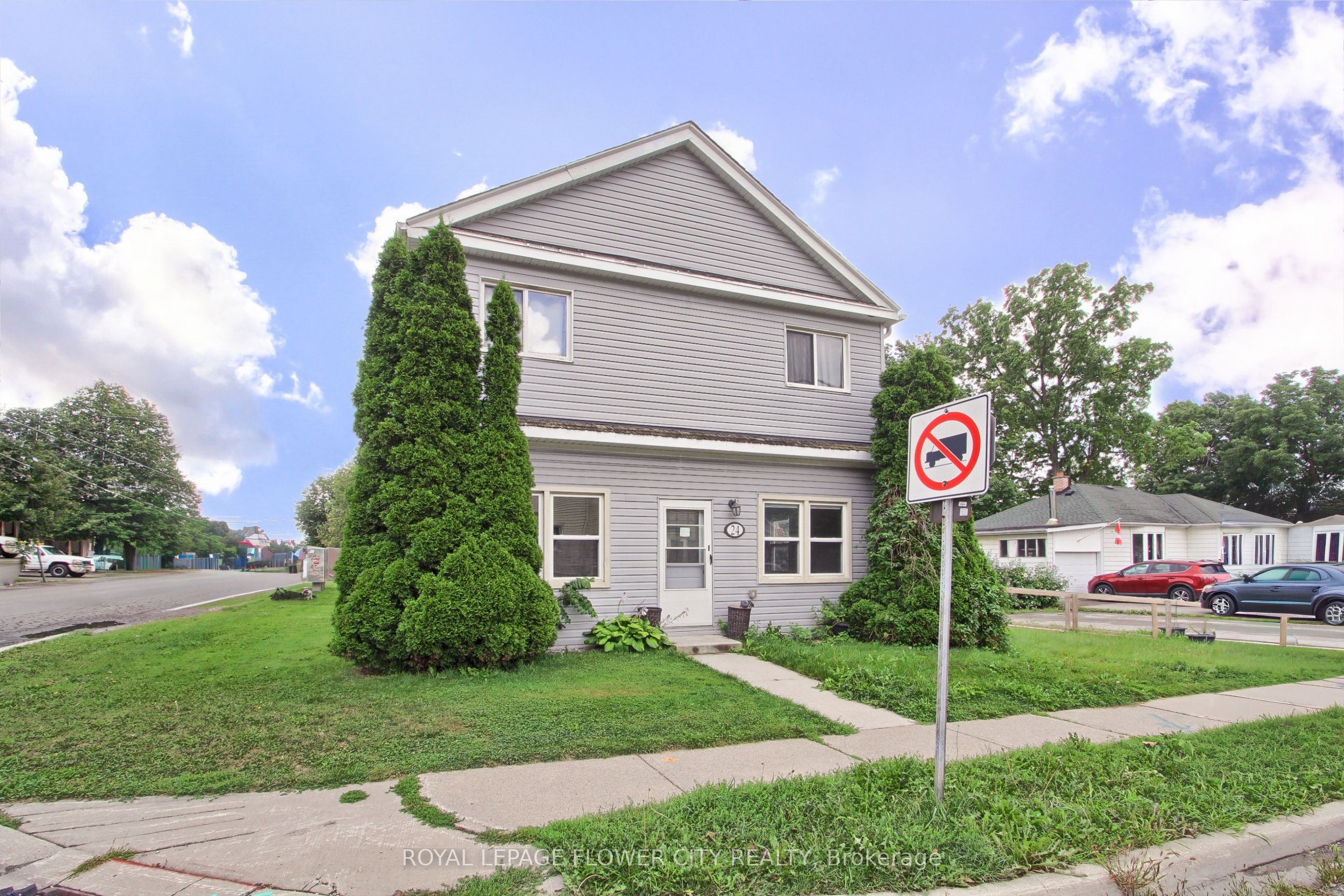 Unit Main Floor - 24 John Street, Halton Hills 2