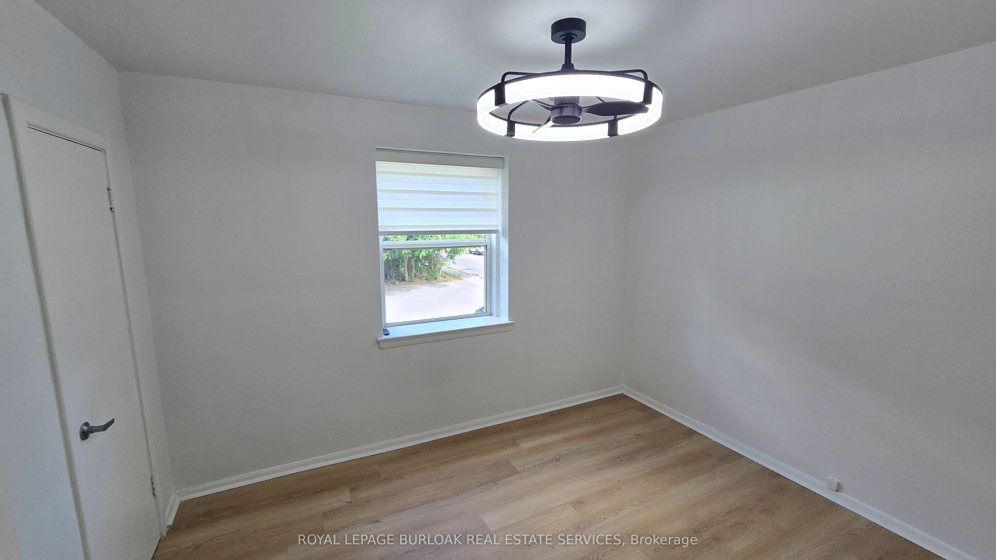 Unit 6 - 849 Brant Street, Burlington 5