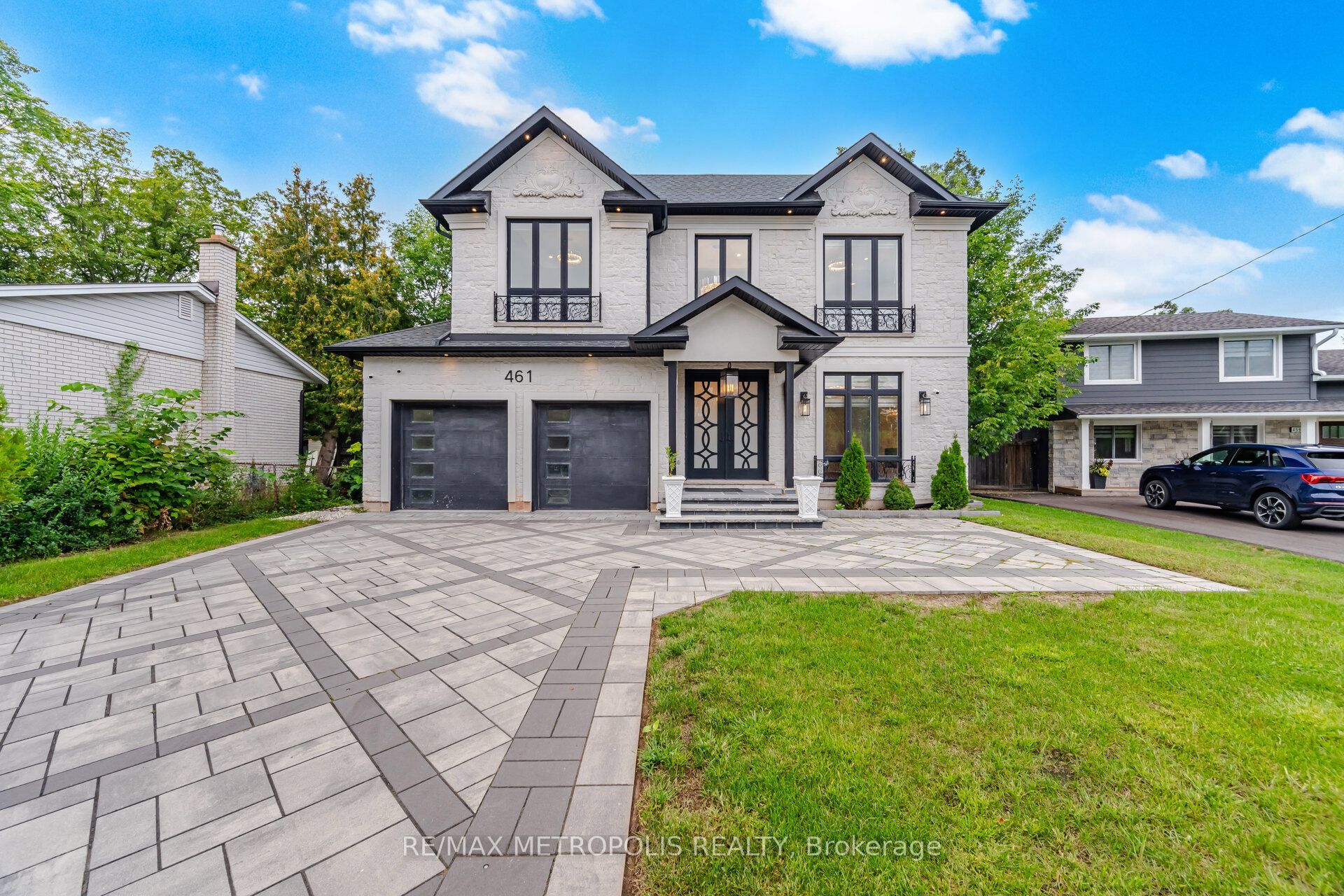 461 Sandlewood Road N, Oakville 2