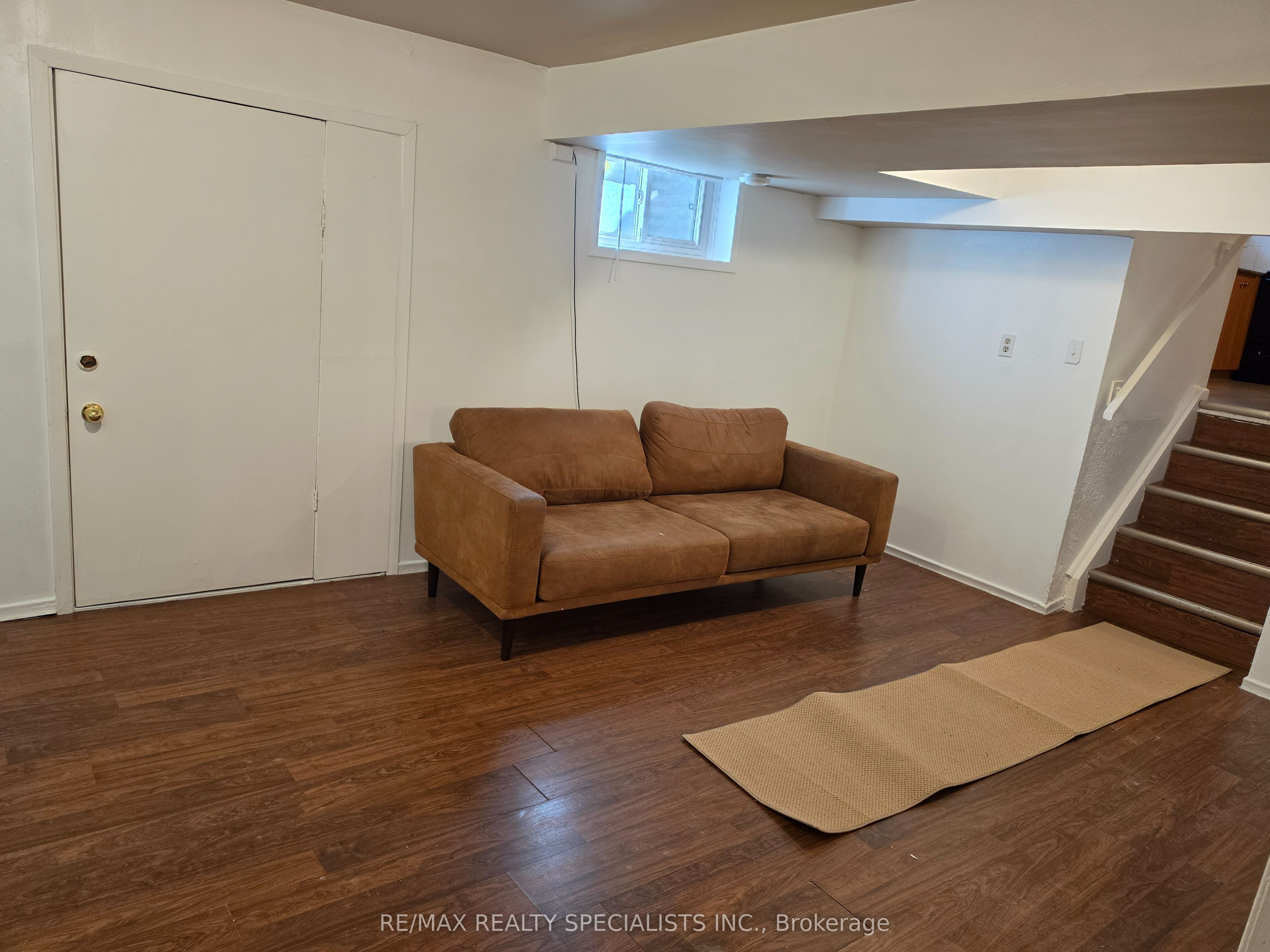 52 Simmons Boulevard, Brampton 4