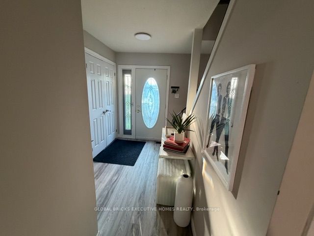 3232 Ulman Road, Oakville 2