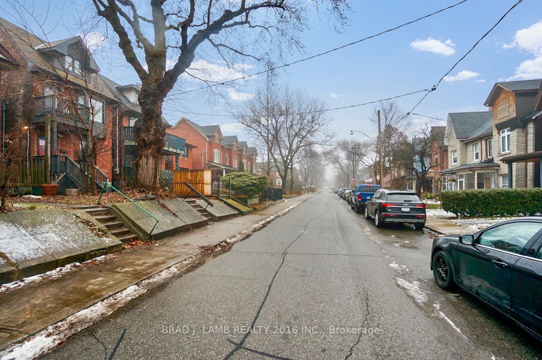 Unit 3 - 731 Indian Road, Toronto 3