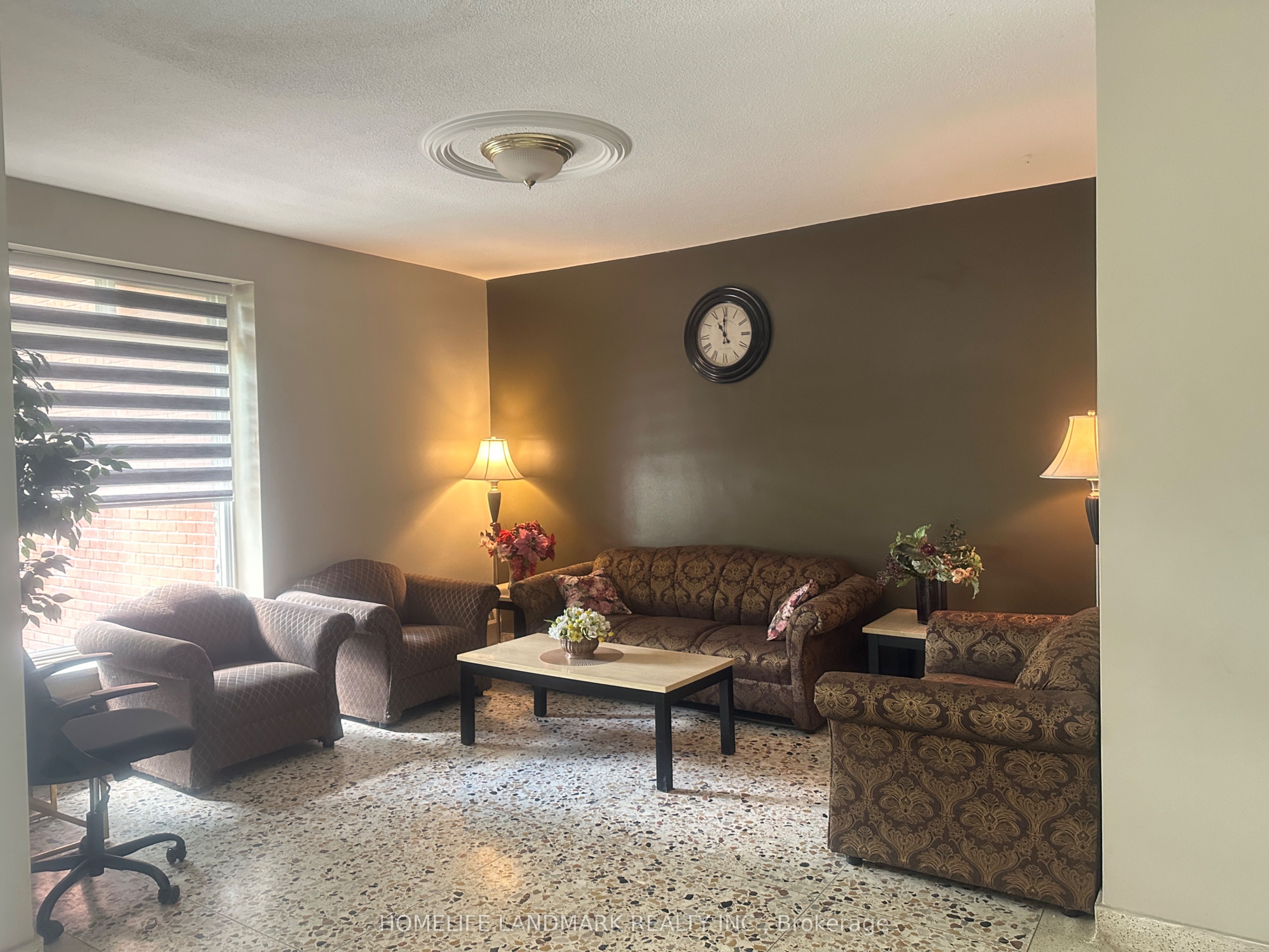 Unit 503 - 2385 Ontario Street, Oakville 3