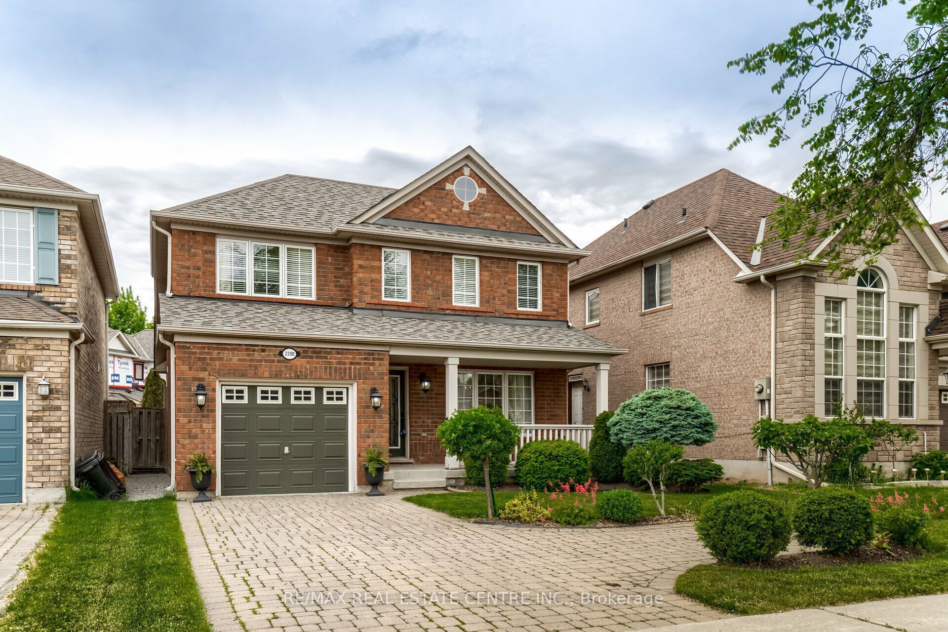2298 Grand Oak Trail, Oakville 2